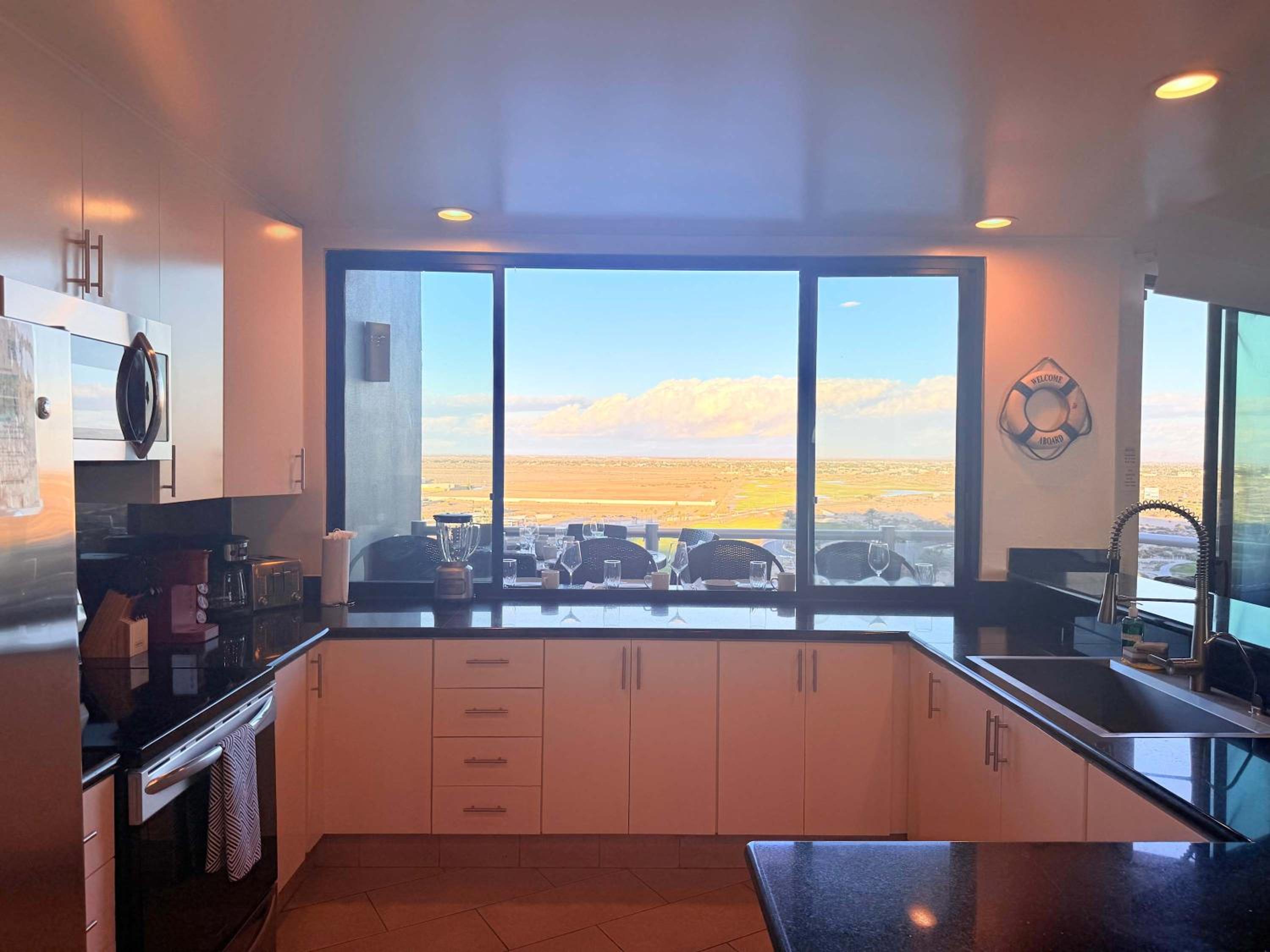 Las Palomas OV 4BR 4BA Cortez 901