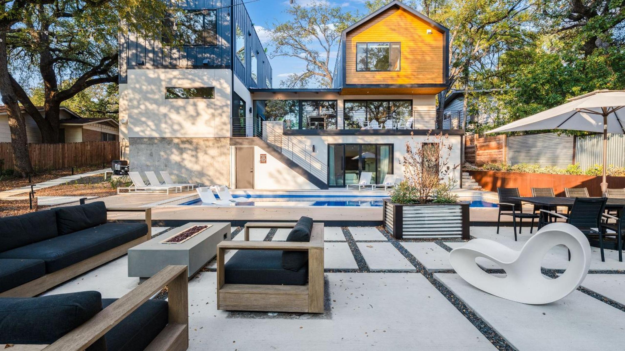 Modern Oasis w Pool Hot Tub Rooftop Deck Home Theater Mariposa Retreat by AvantStay