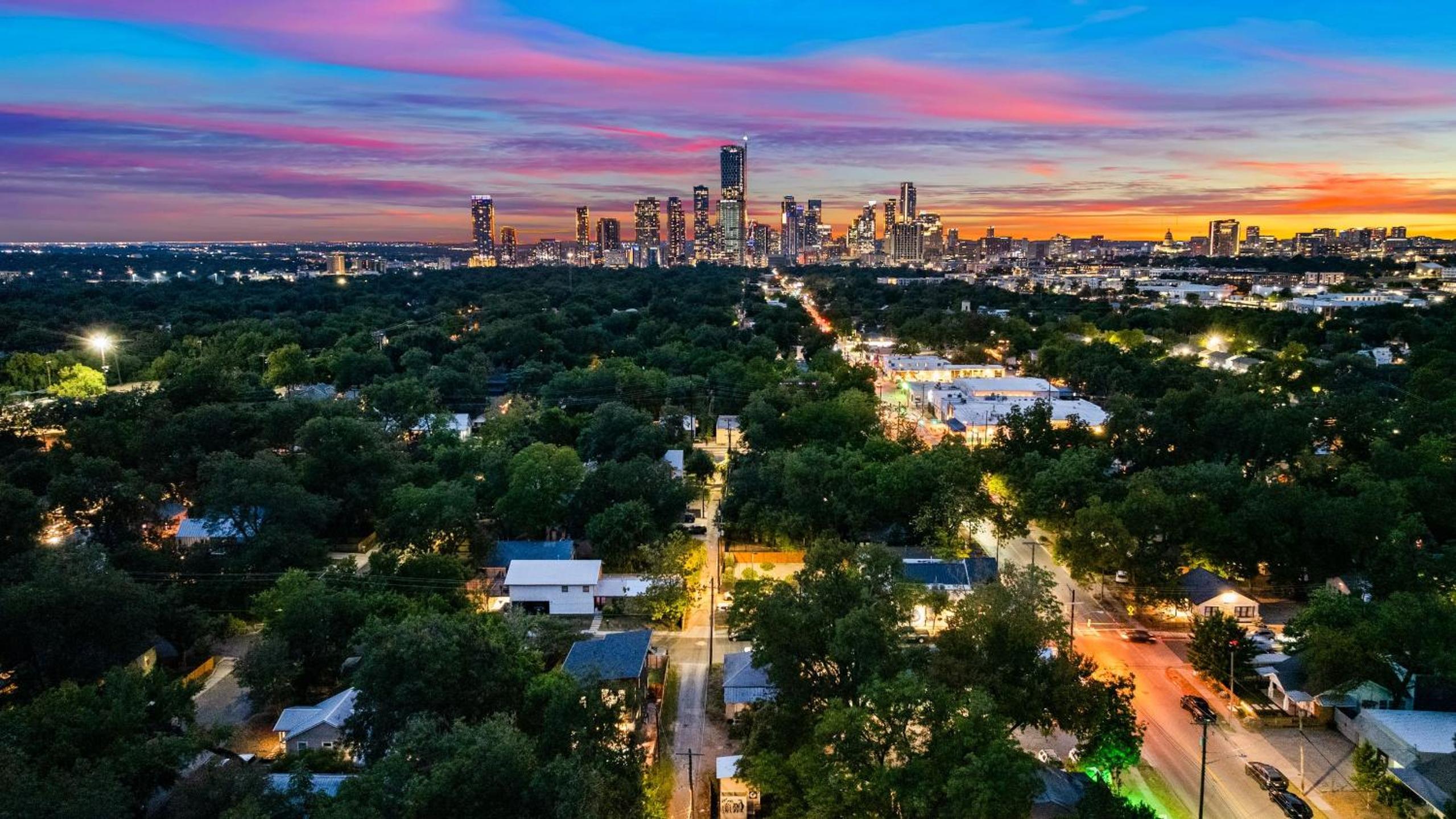 Stylish Home with Firepit Balcony Steps from Austin’s Best Near Rainey St Lady Bird Lake Downtown The Ashlee by AvantStay
