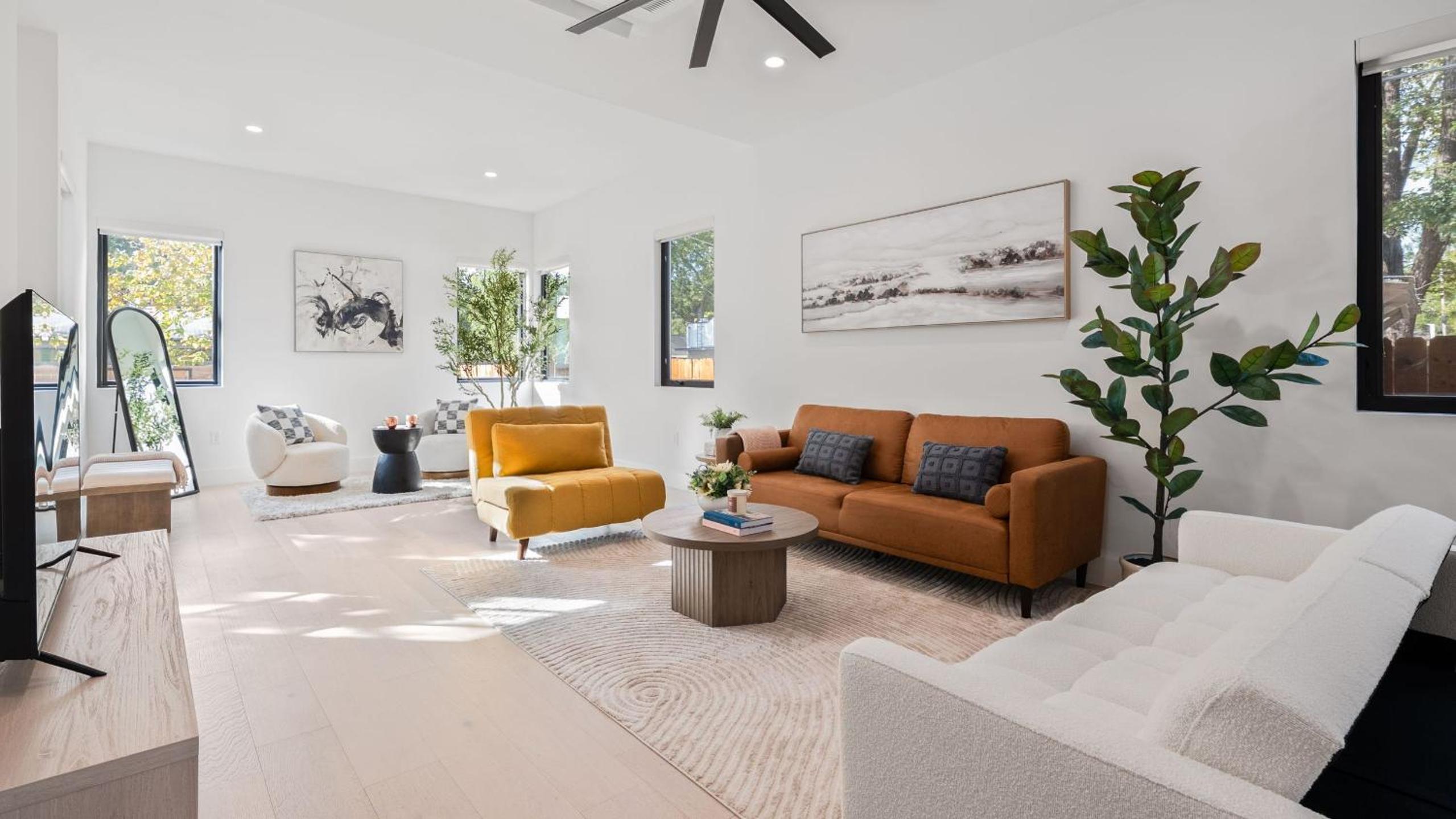 Stylish Home with Firepit Balcony Steps from Austin’s Best Near Rainey St Lady Bird Lake Downtown The Ashlee by AvantStay