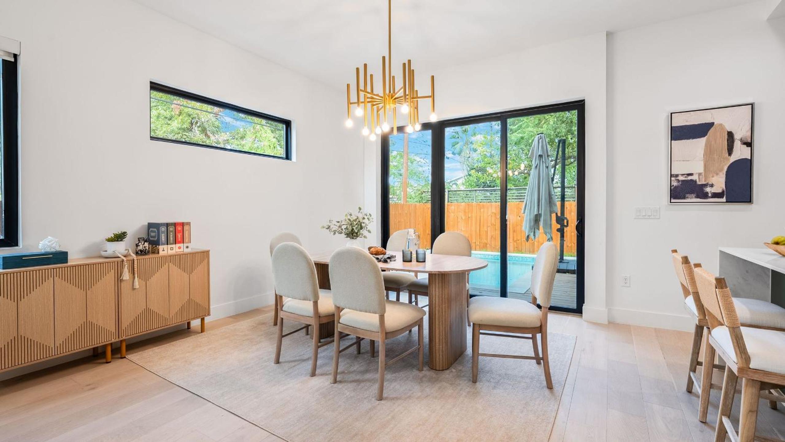 Stylish Home with Firepit Balcony Steps from Austin’s Best Near Rainey St Lady Bird Lake Downtown The Ashlee by AvantStay