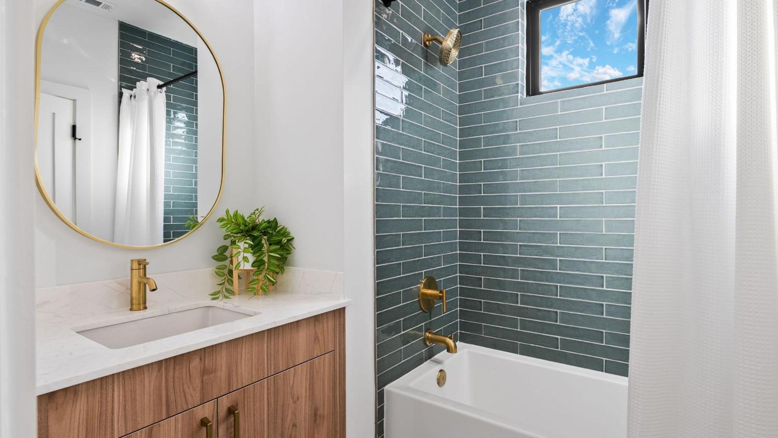 Stylish Home with Firepit Balcony Steps from Austin’s Best Near Rainey St Lady Bird Lake Downtown The Ashlee by AvantStay