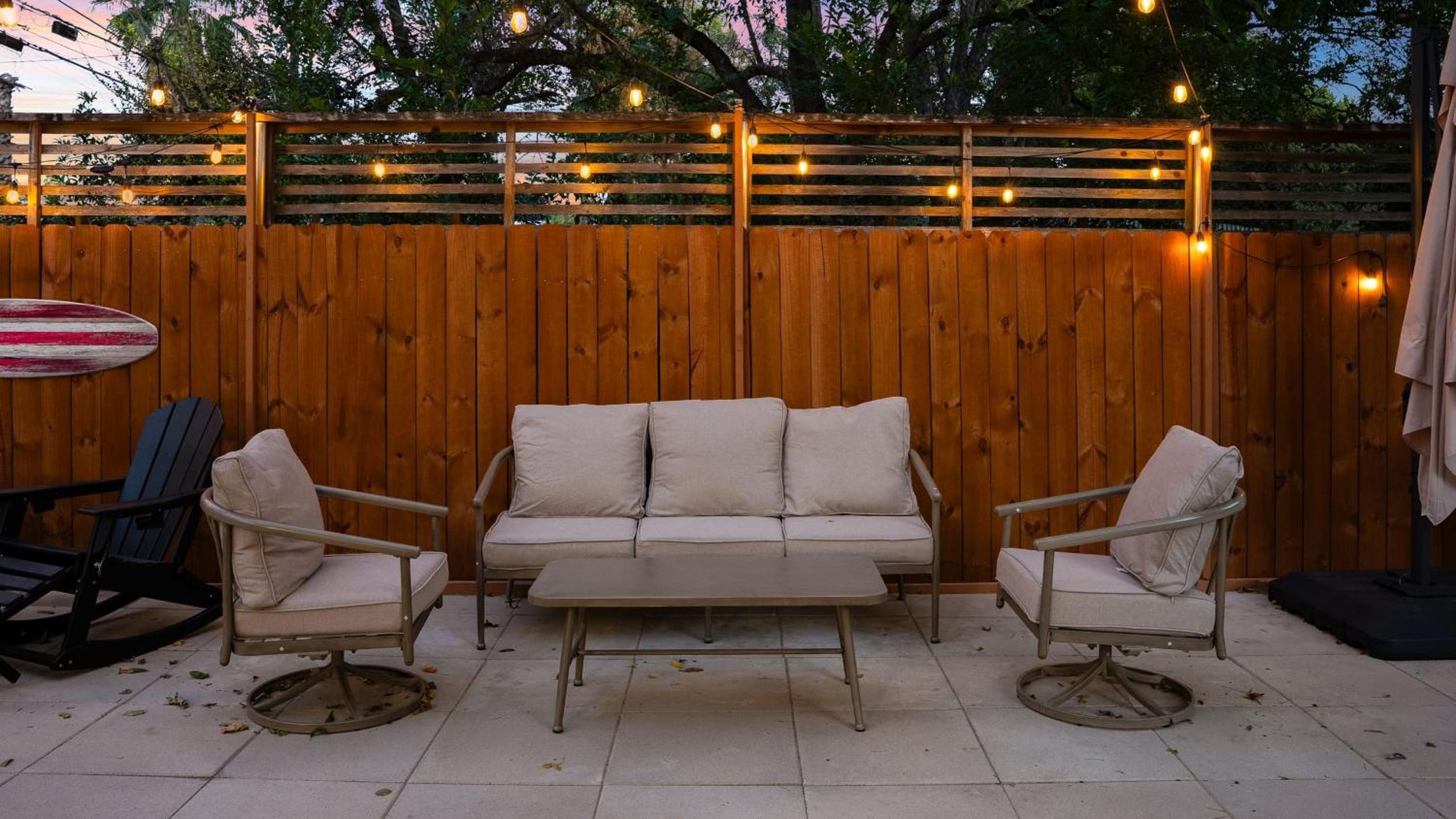 Stylish Home with Firepit Balcony Steps from Austin’s Best Near Rainey St Lady Bird Lake Downtown The Ashlee by AvantStay