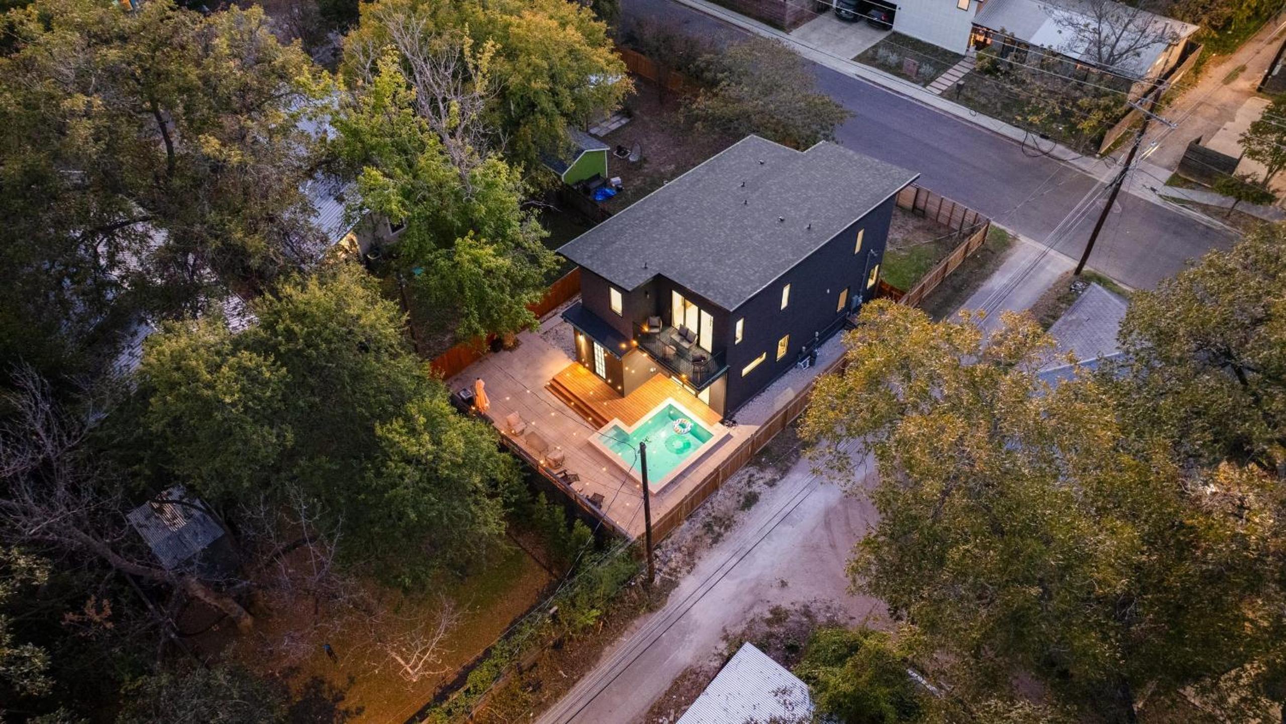 Stylish Home with Firepit Balcony Steps from Austin’s Best Near Rainey St Lady Bird Lake Downtown The Ashlee by AvantStay