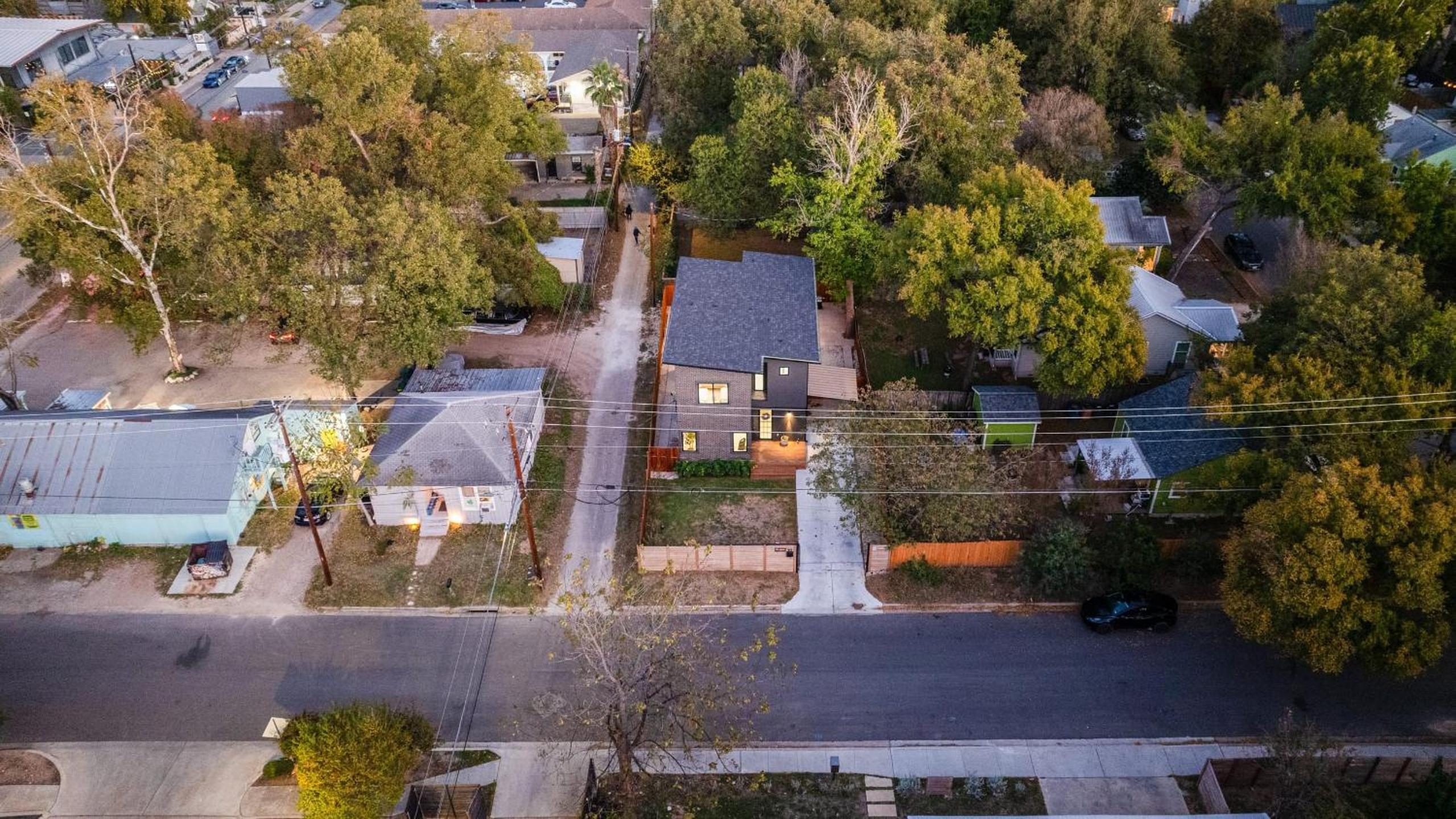 Stylish Home with Firepit Balcony Steps from Austin’s Best Near Rainey St Lady Bird Lake Downtown The Ashlee by AvantStay