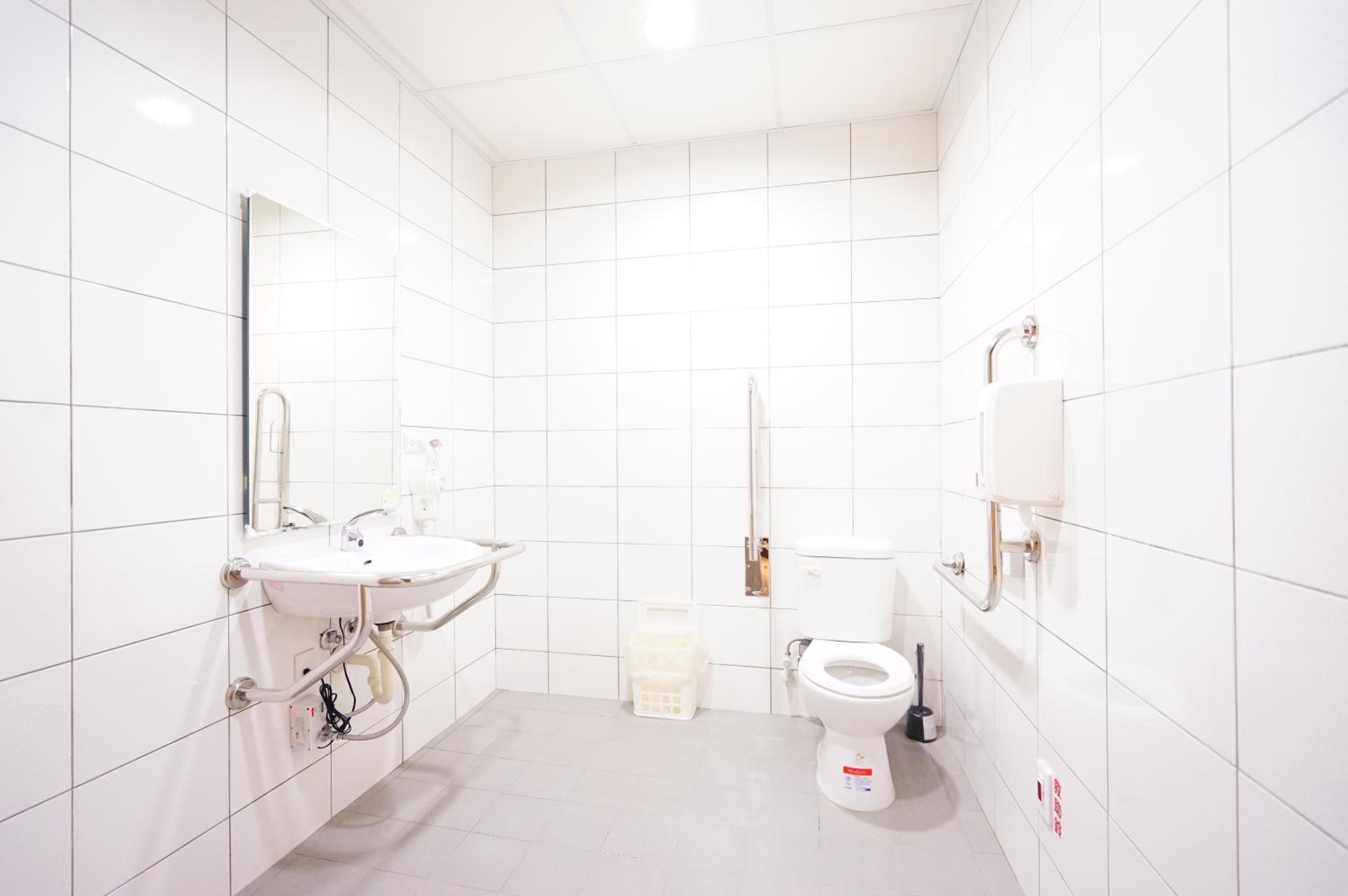 Cavemen Hostel Taipei Station Youth Branch