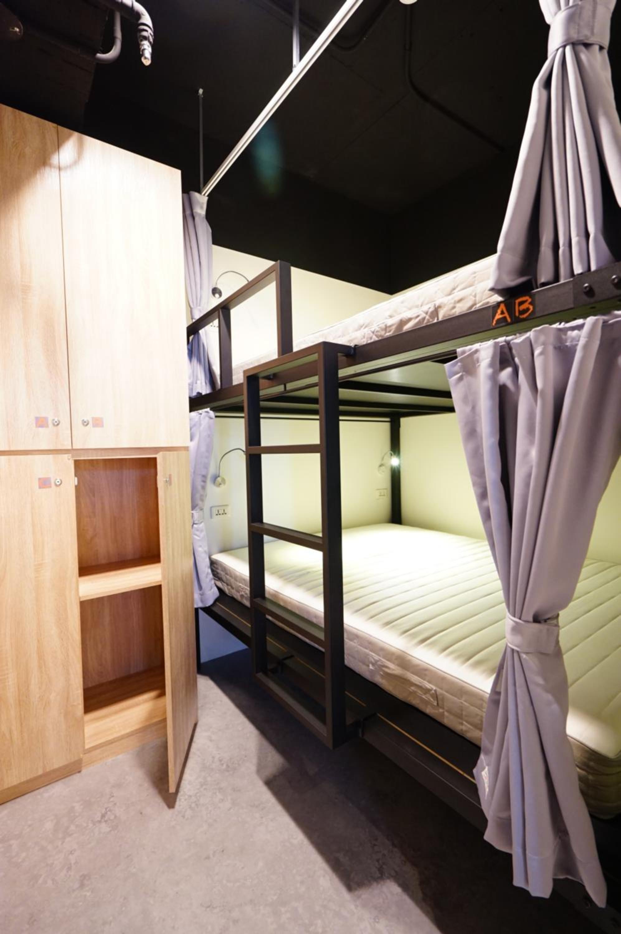Cavemen Hostel Taipei Station Youth Branch