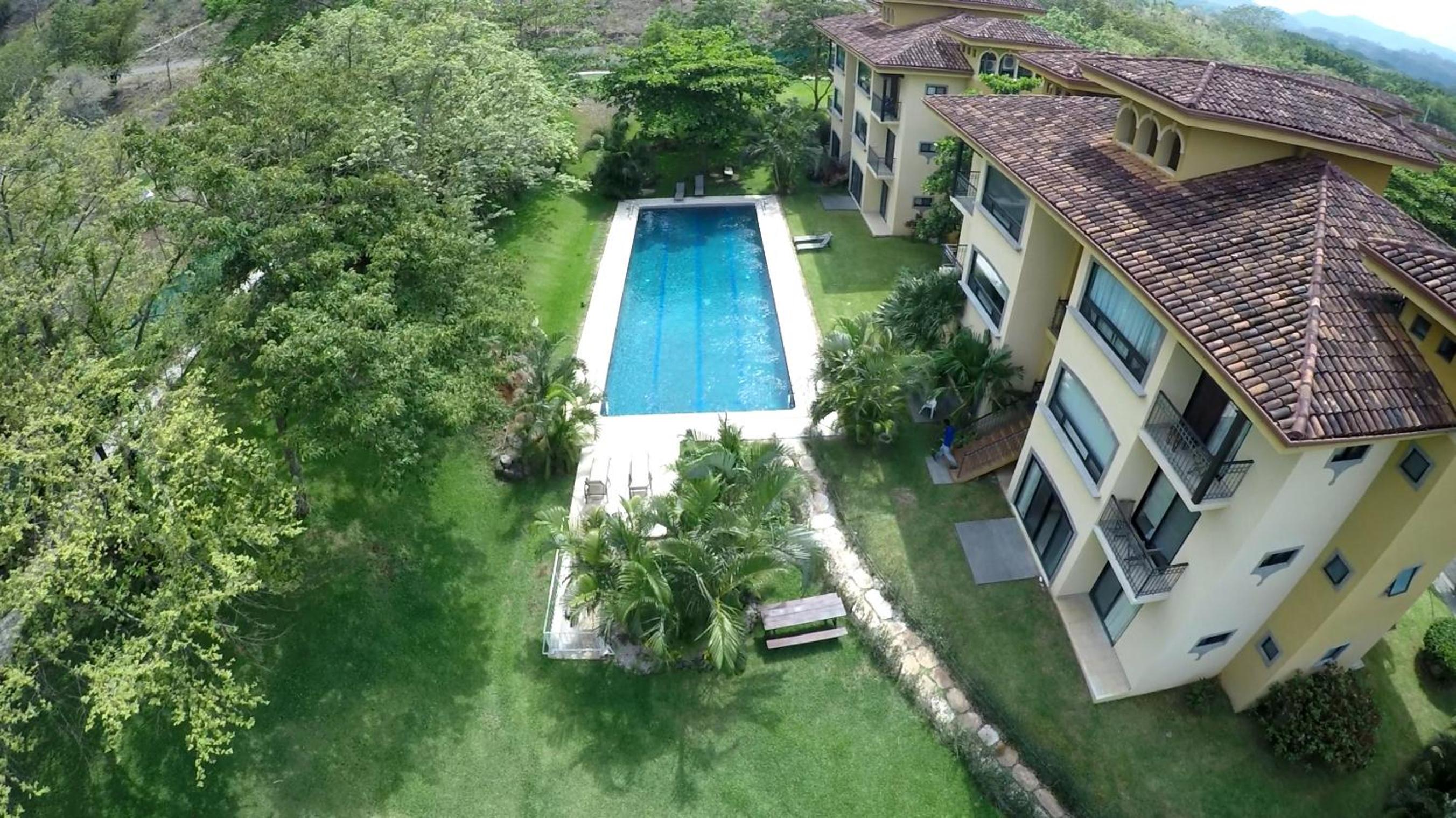 The Oaks Tamarindo Pool Front Condominiums fast wifi