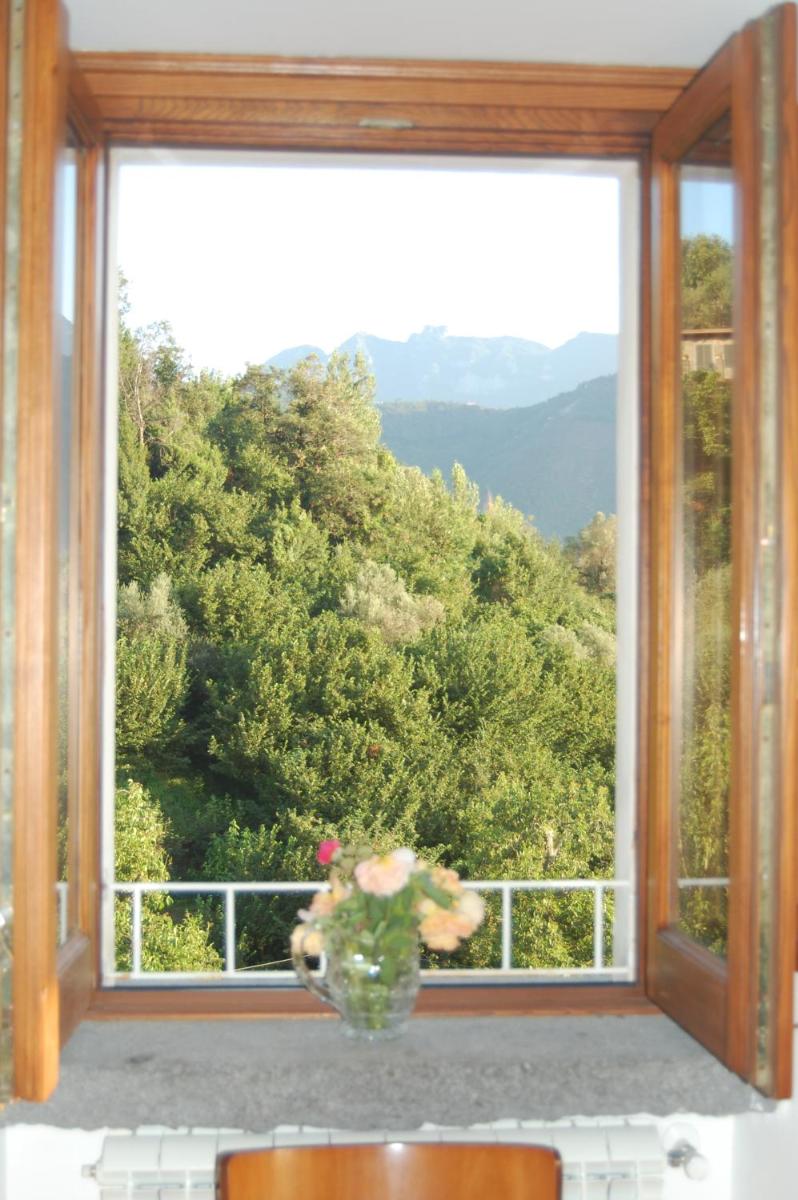 Monticelli Mansion