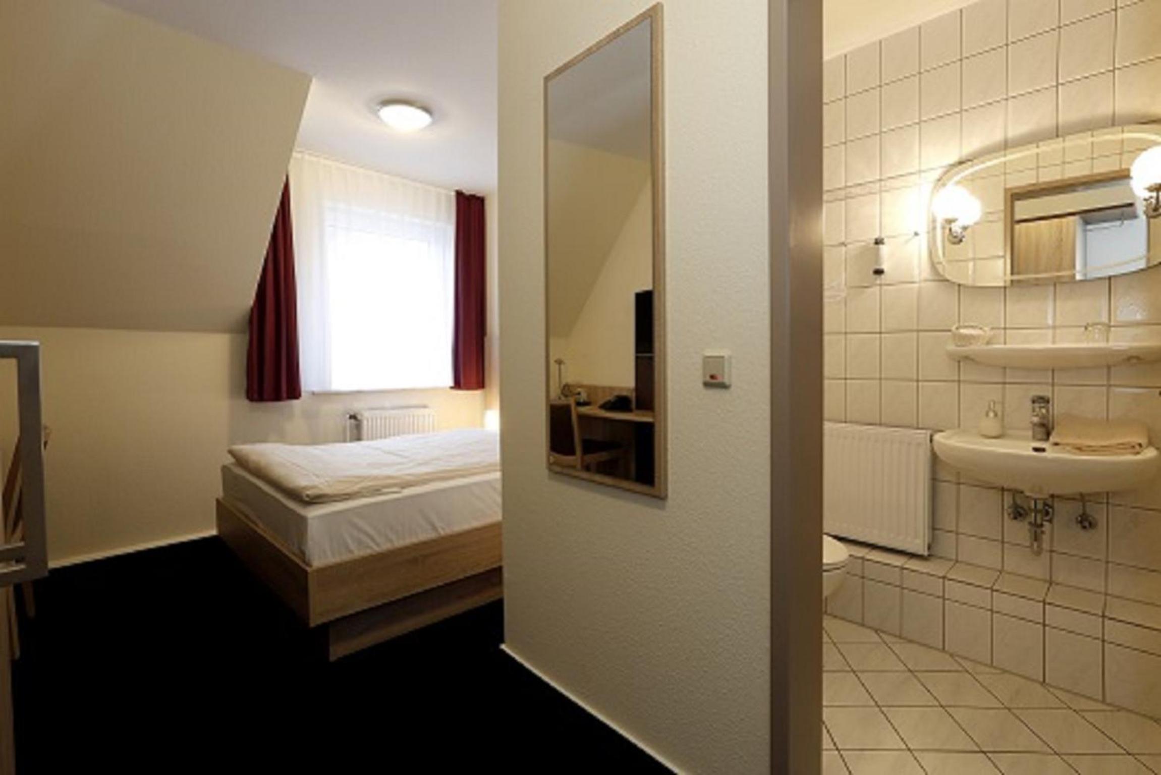 Hotel Stadt Kamen - Property Image 9