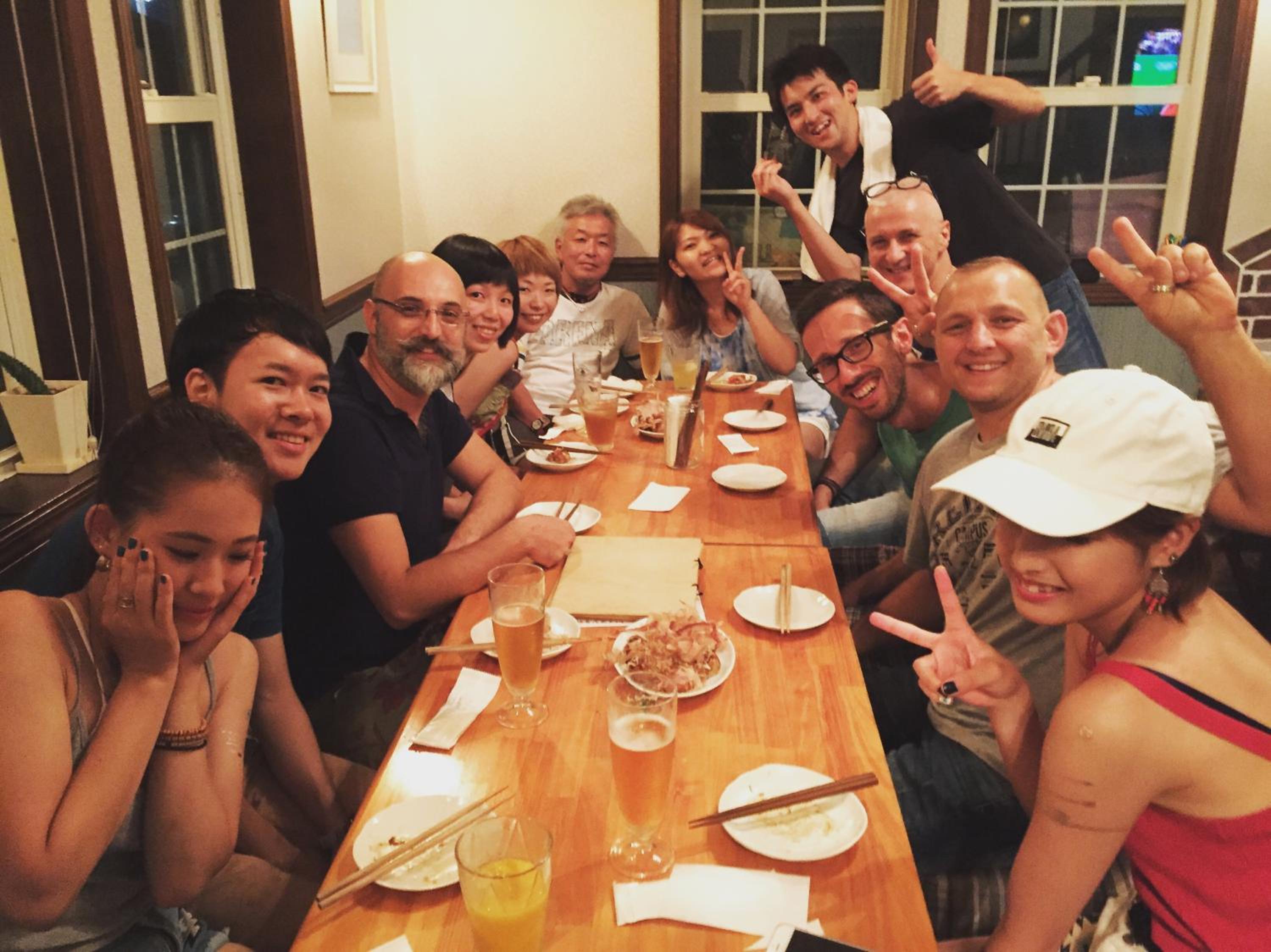 IZA Kamakura Guest House and Bar