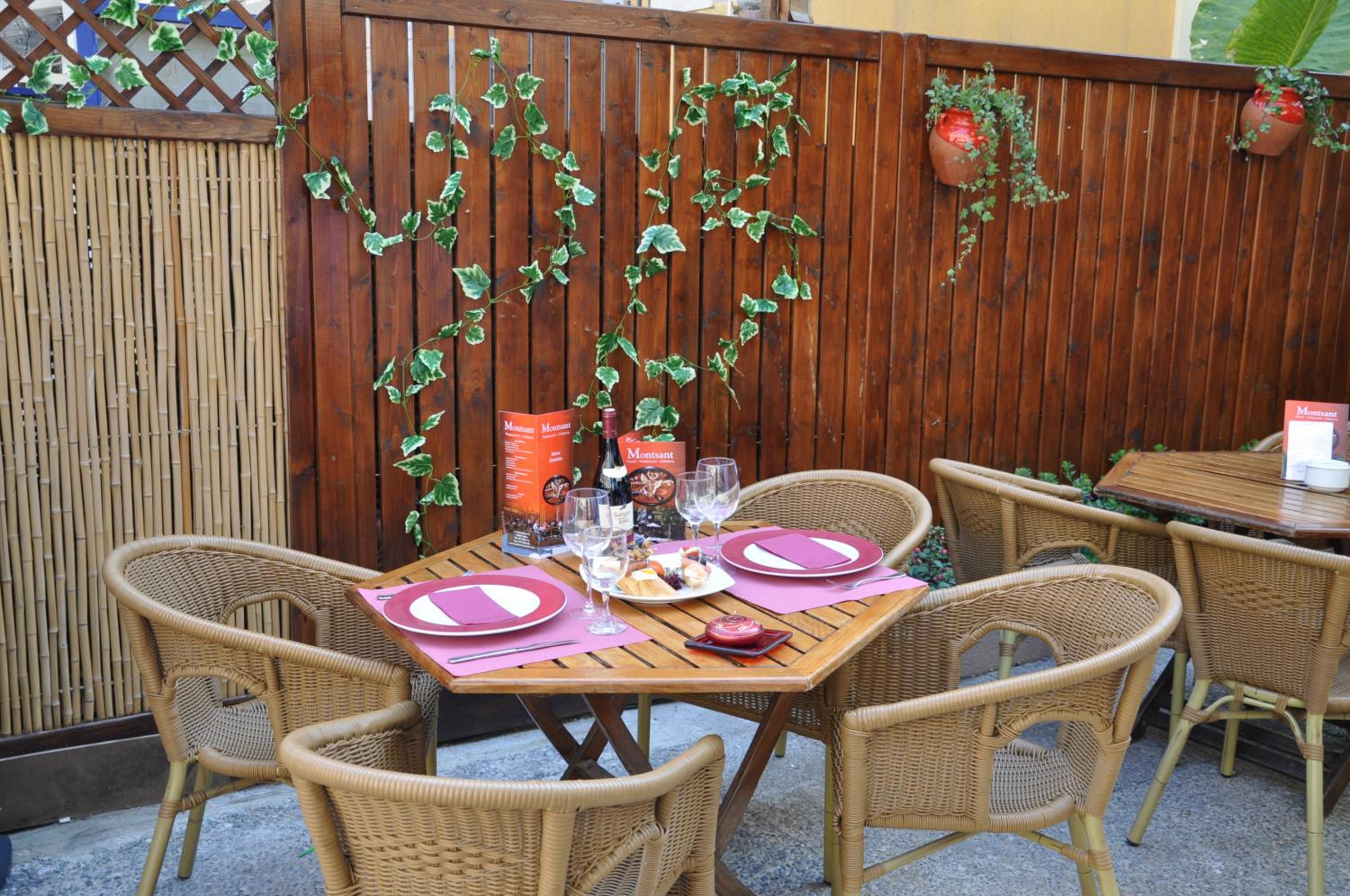 Hostal Montsant