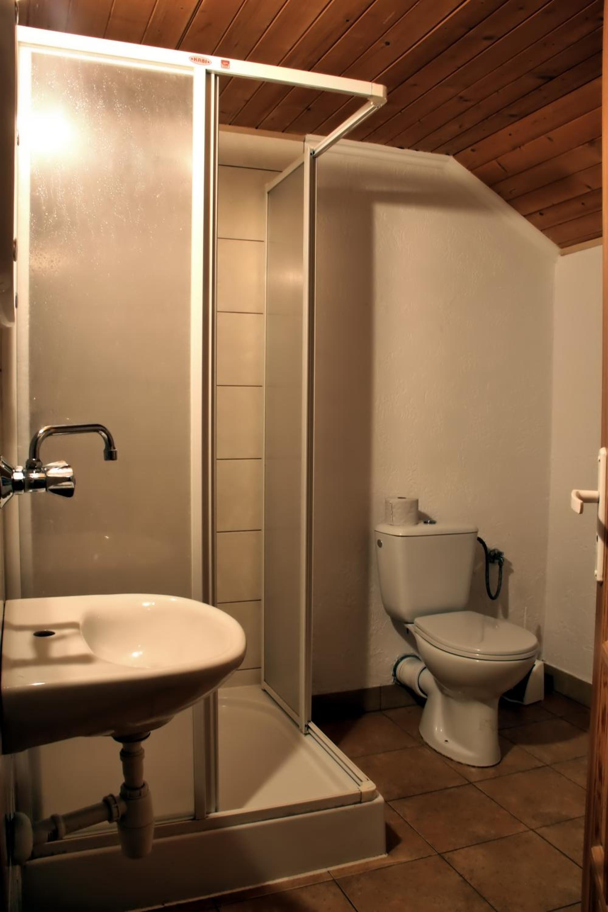 Photo 100