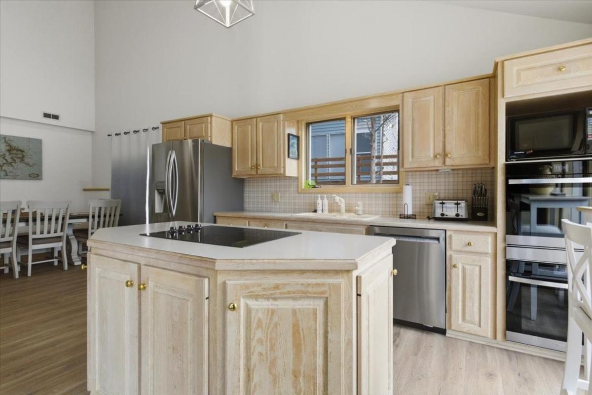 Beautiful Views in Sunrise Beach w/ Boat Slip, Private Dock & Gaming