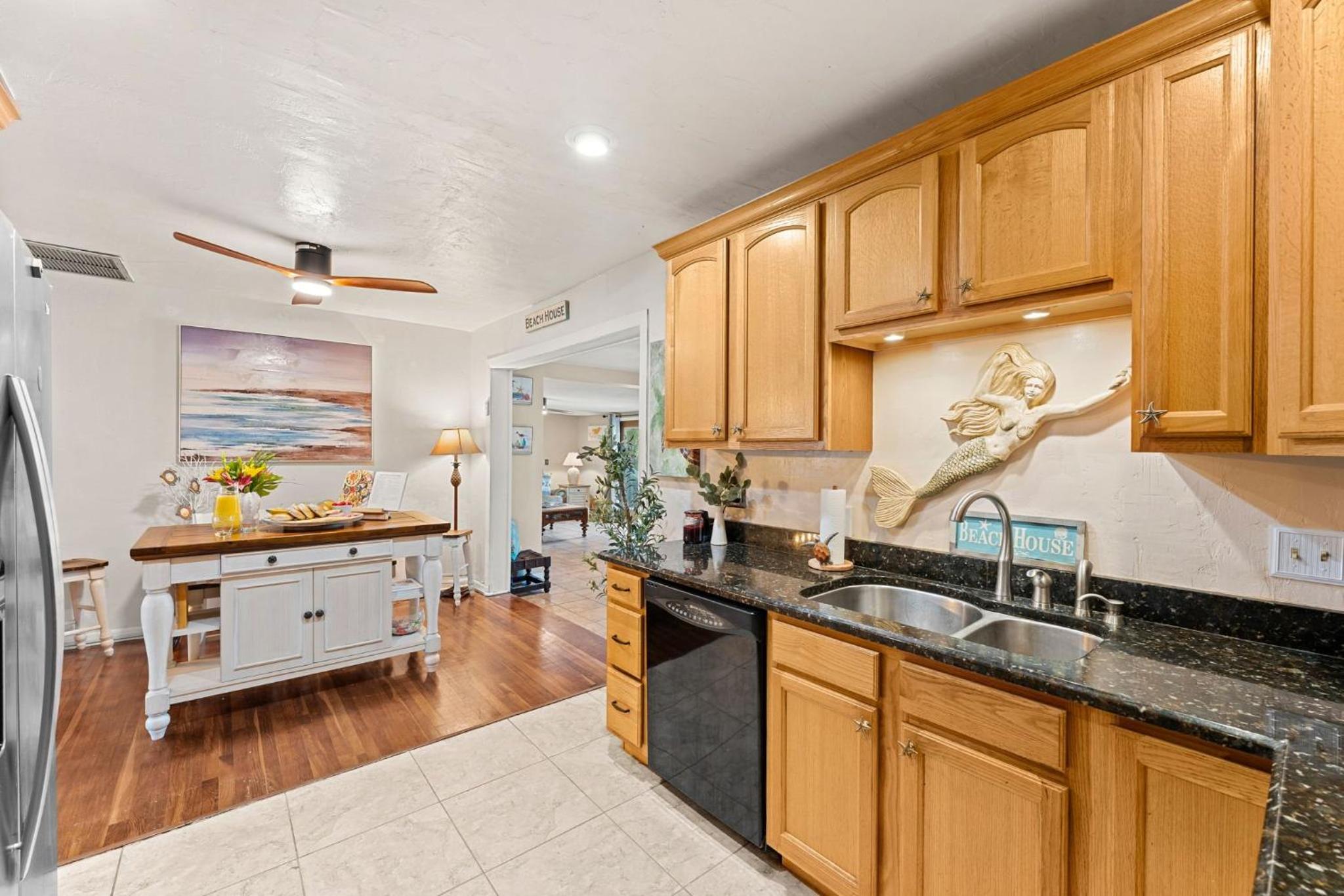 Ocean Breeze Bungalow