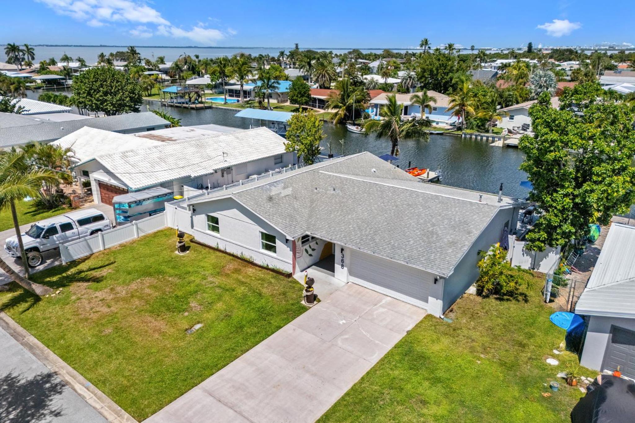 368 Carmine Dr