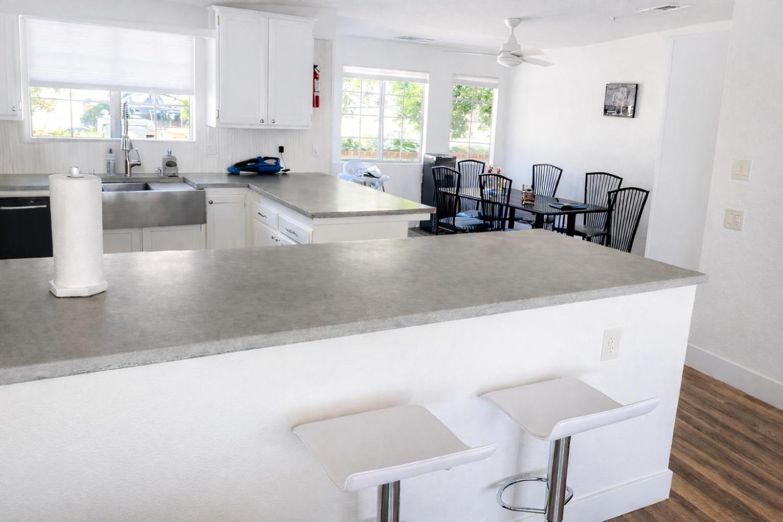 #Marbella Lane - Majestic Desert Mountain Views