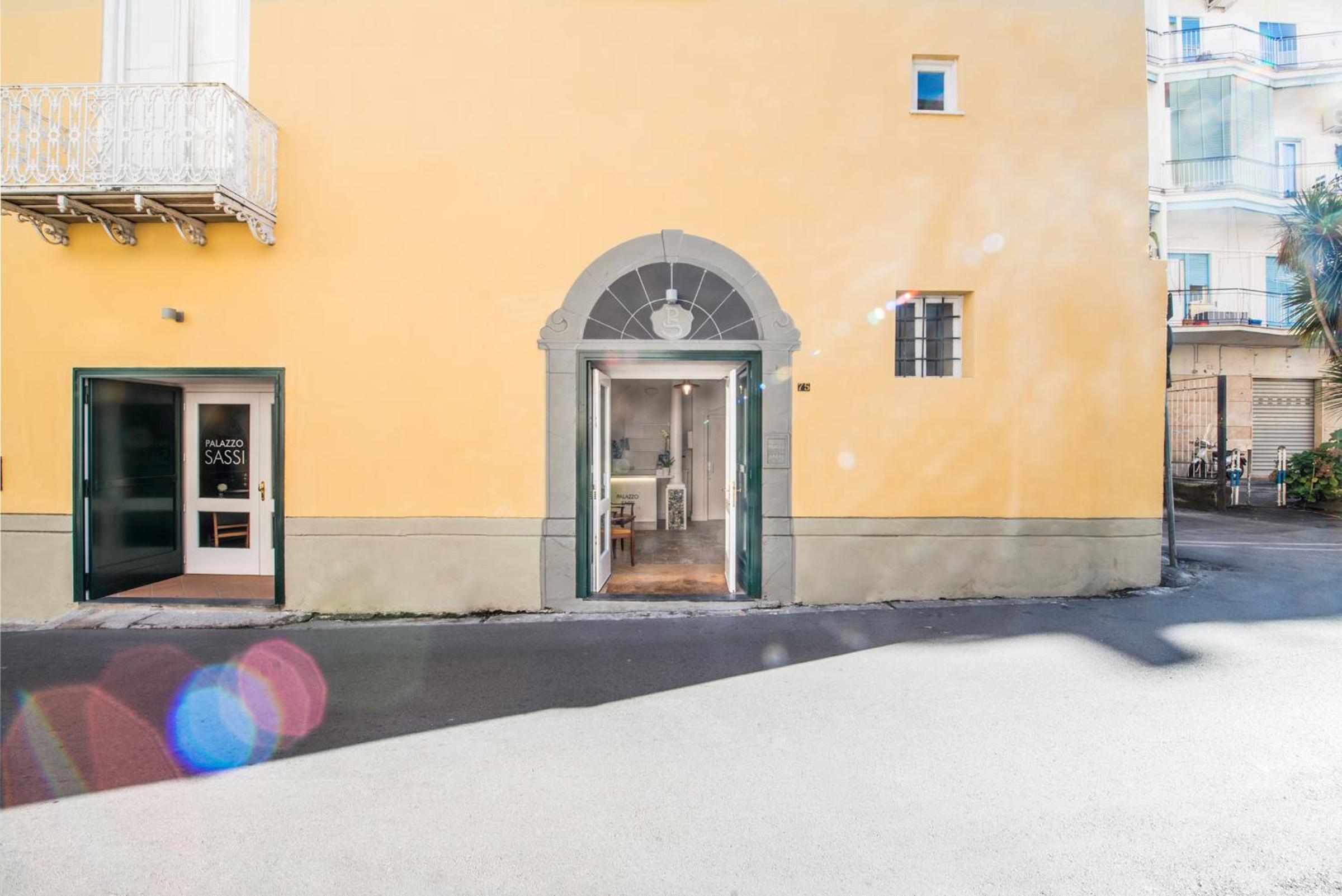 Palazzo Sassi photo 2