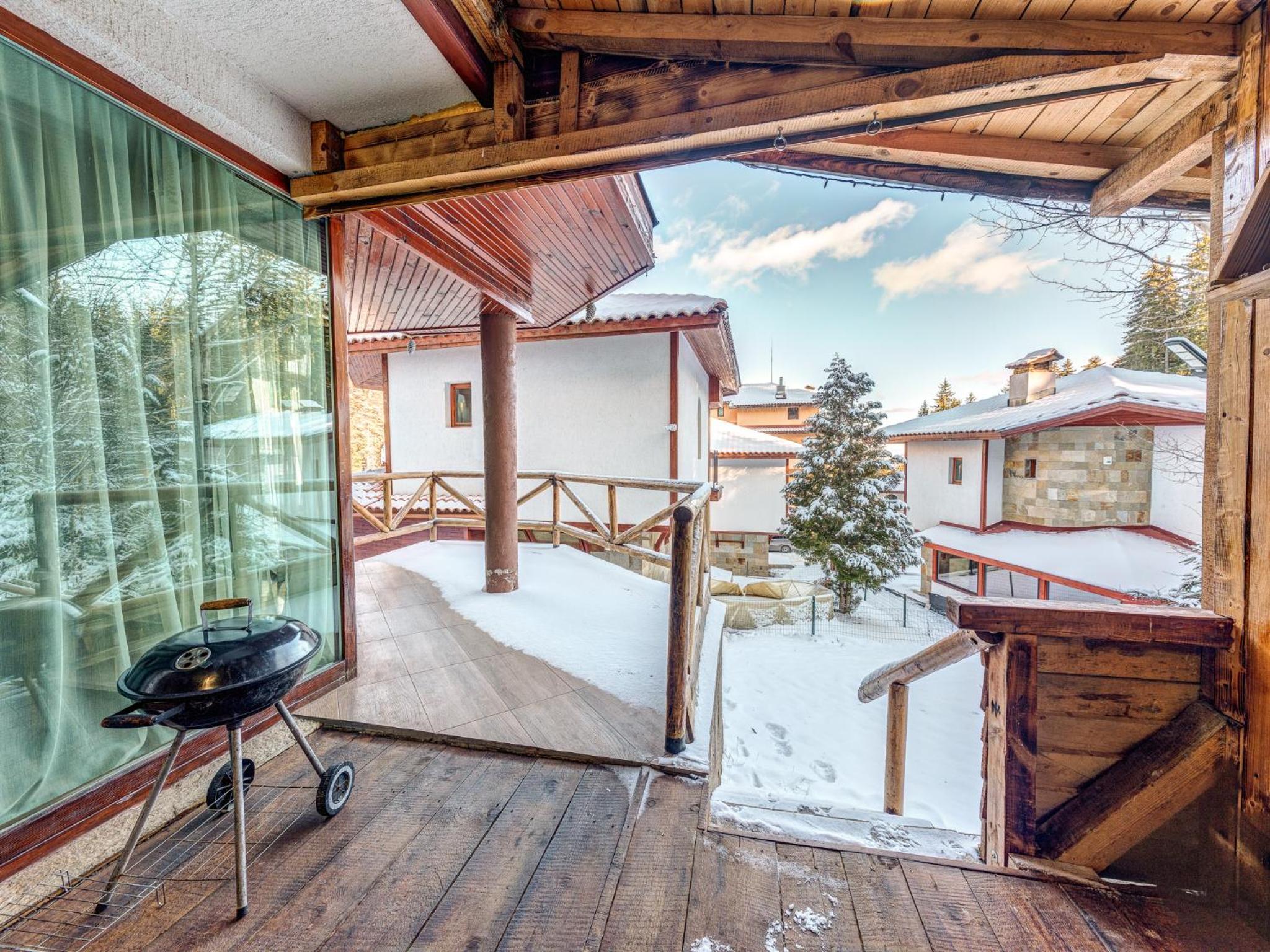 Raikovski Livadi Mountain Villas Pamporovo