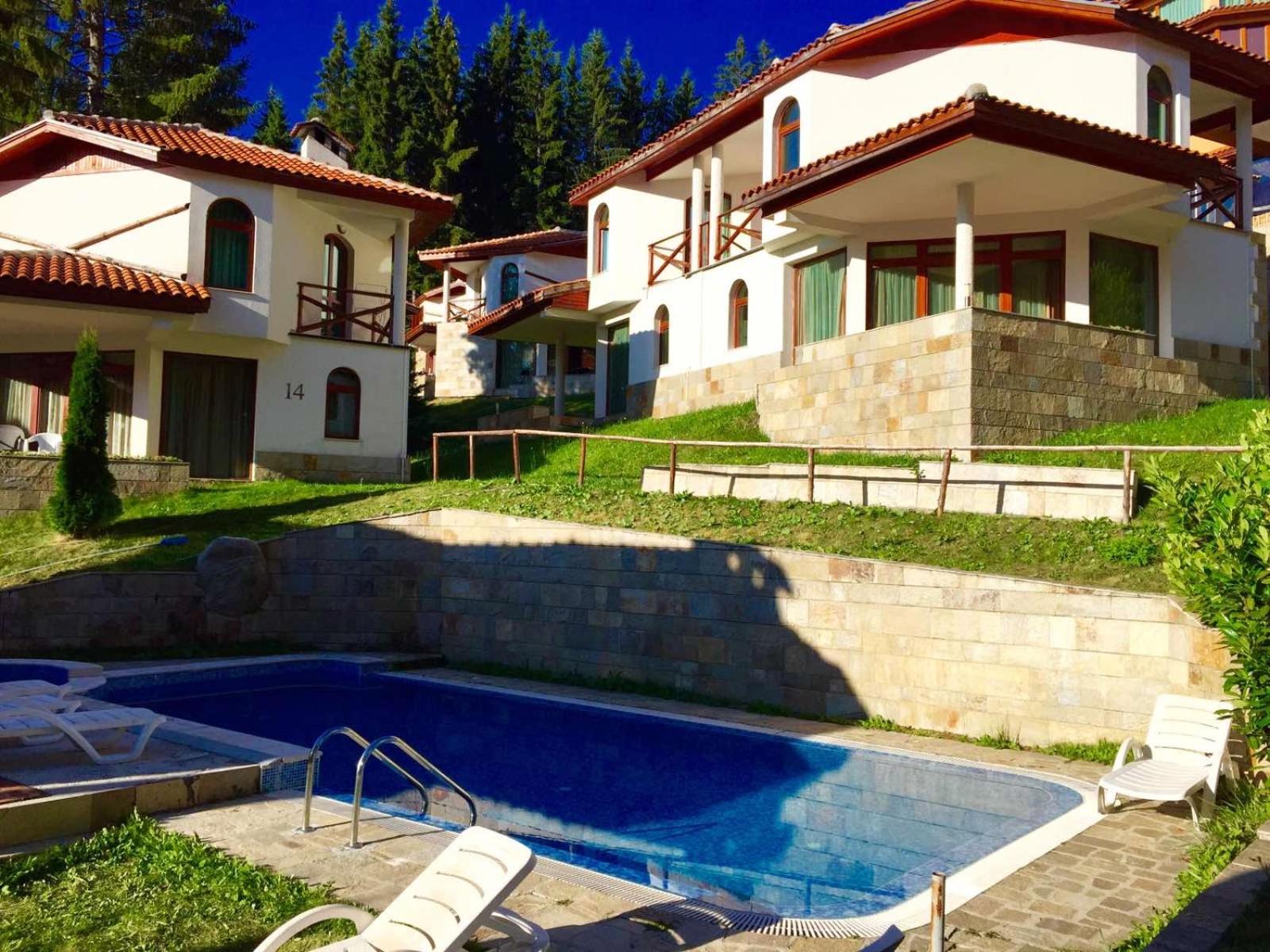 Raikovski Livadi Mountain Villas Pamporovo