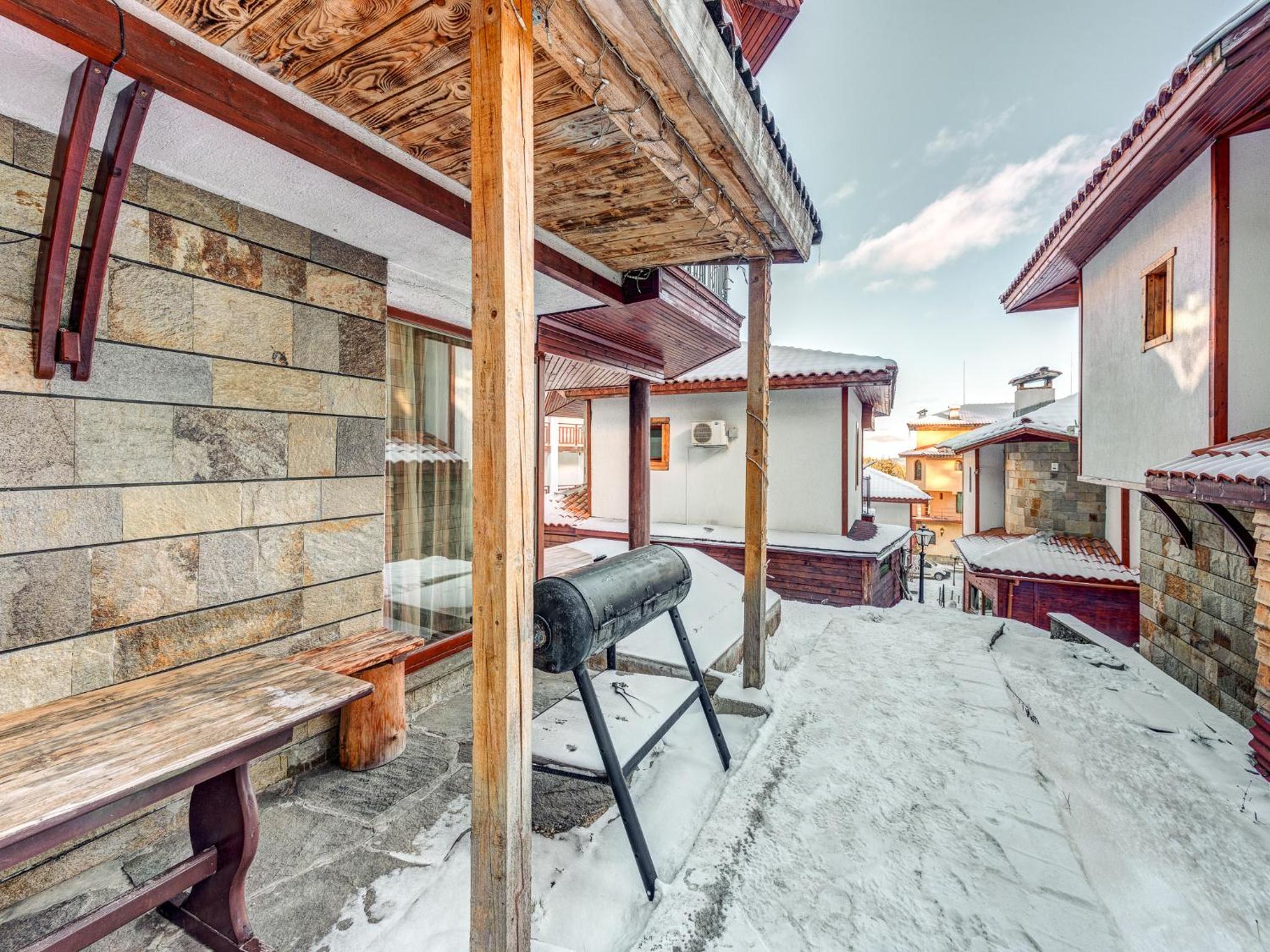Raikovski Livadi Mountain Villas Pamporovo
