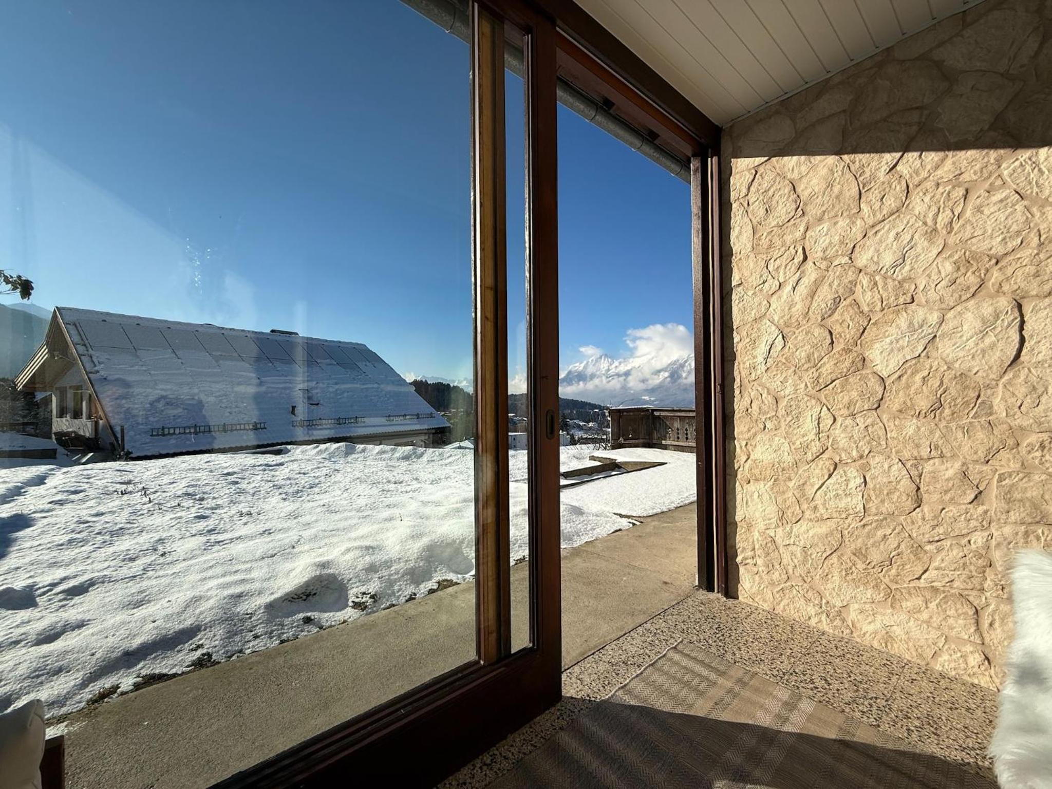 Holiday home with panoramic view
