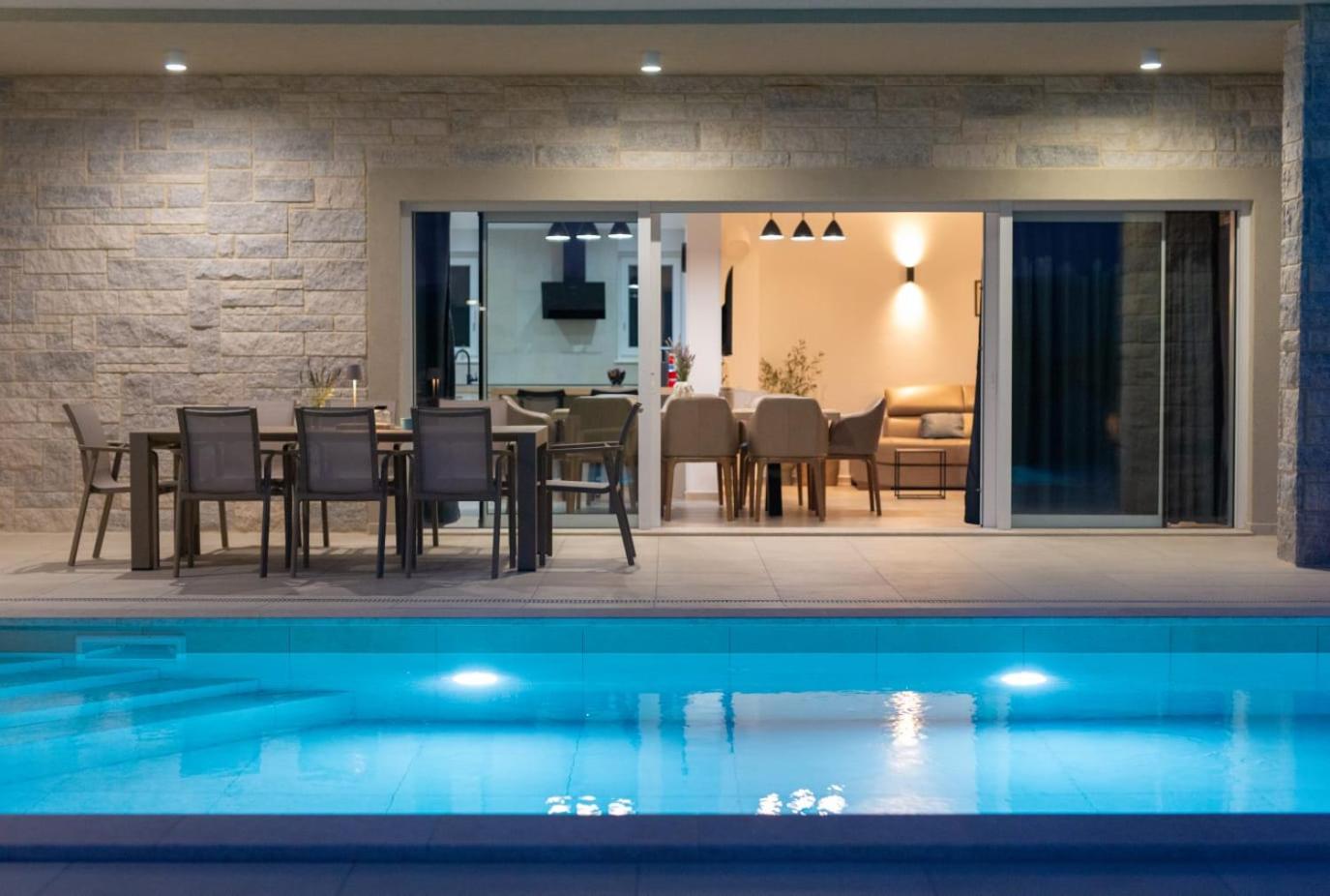 Villa FUSKA with private pool