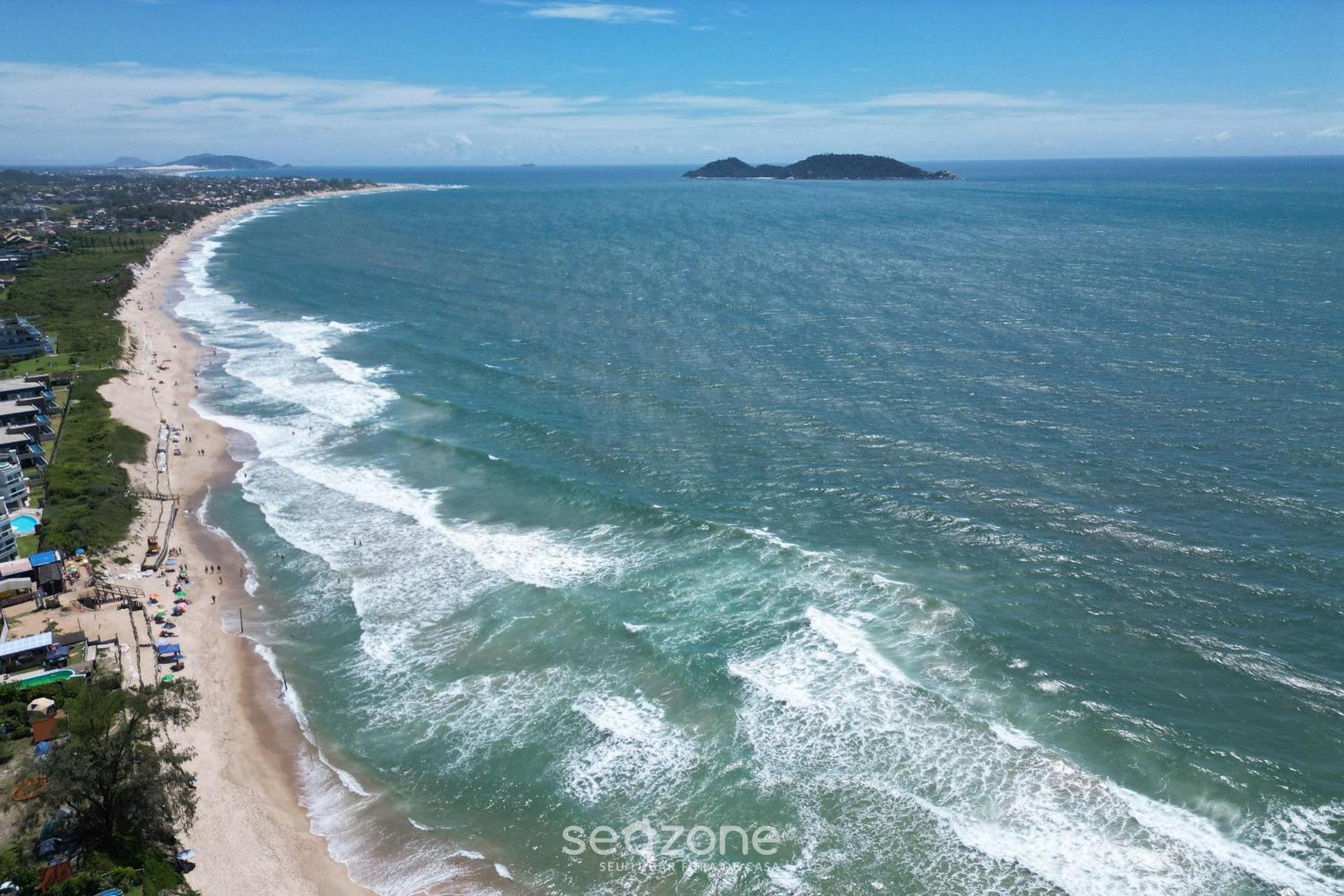 Beachfront condominium in Morro das Pedras - FTSs