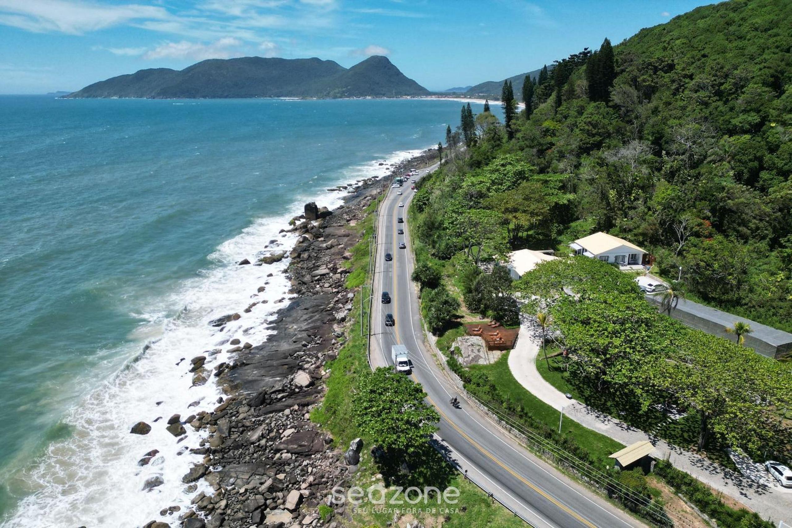 Beachfront condominium in Morro das Pedras - FTSs