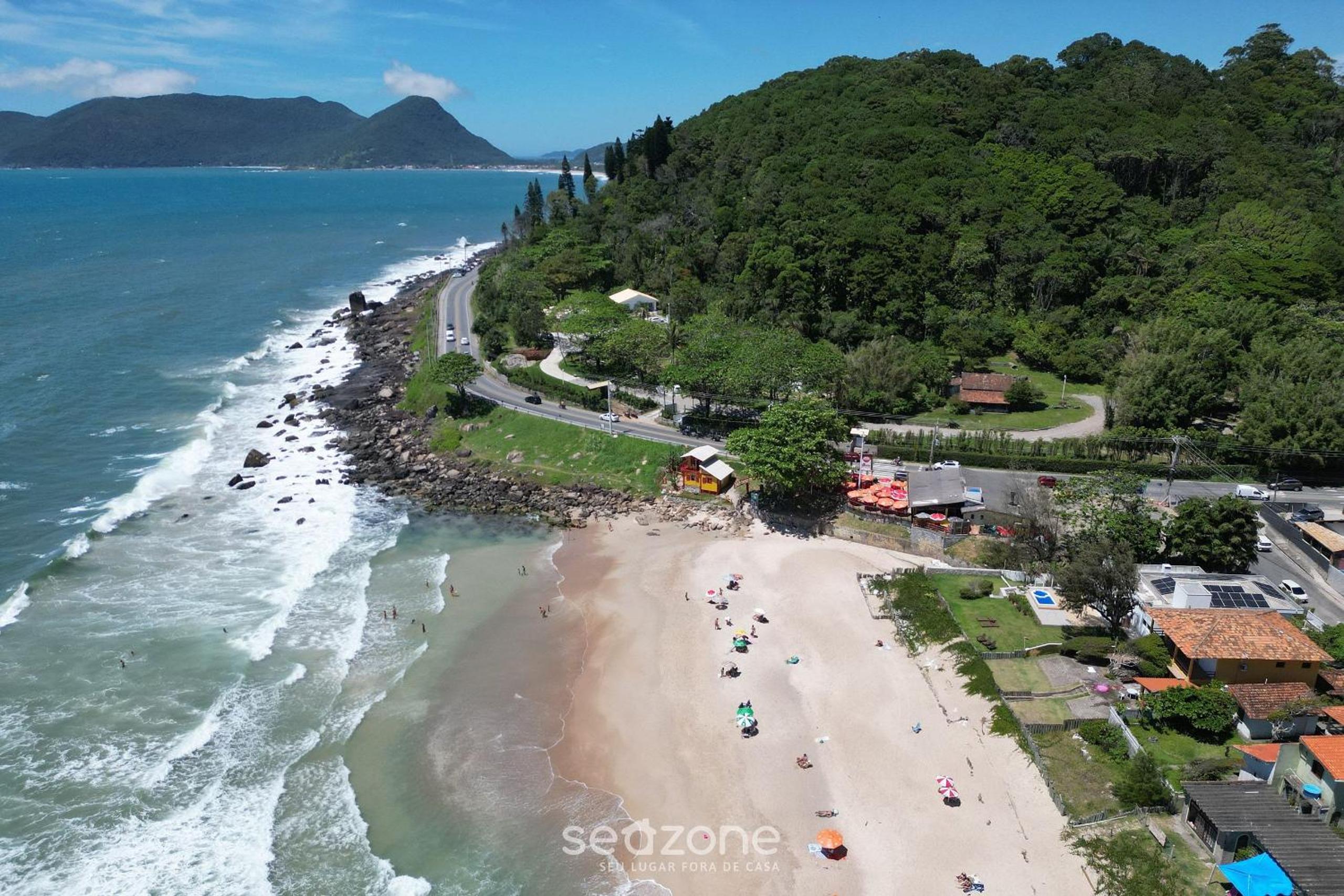 Beachfront condominium in Morro das Pedras - FTSs