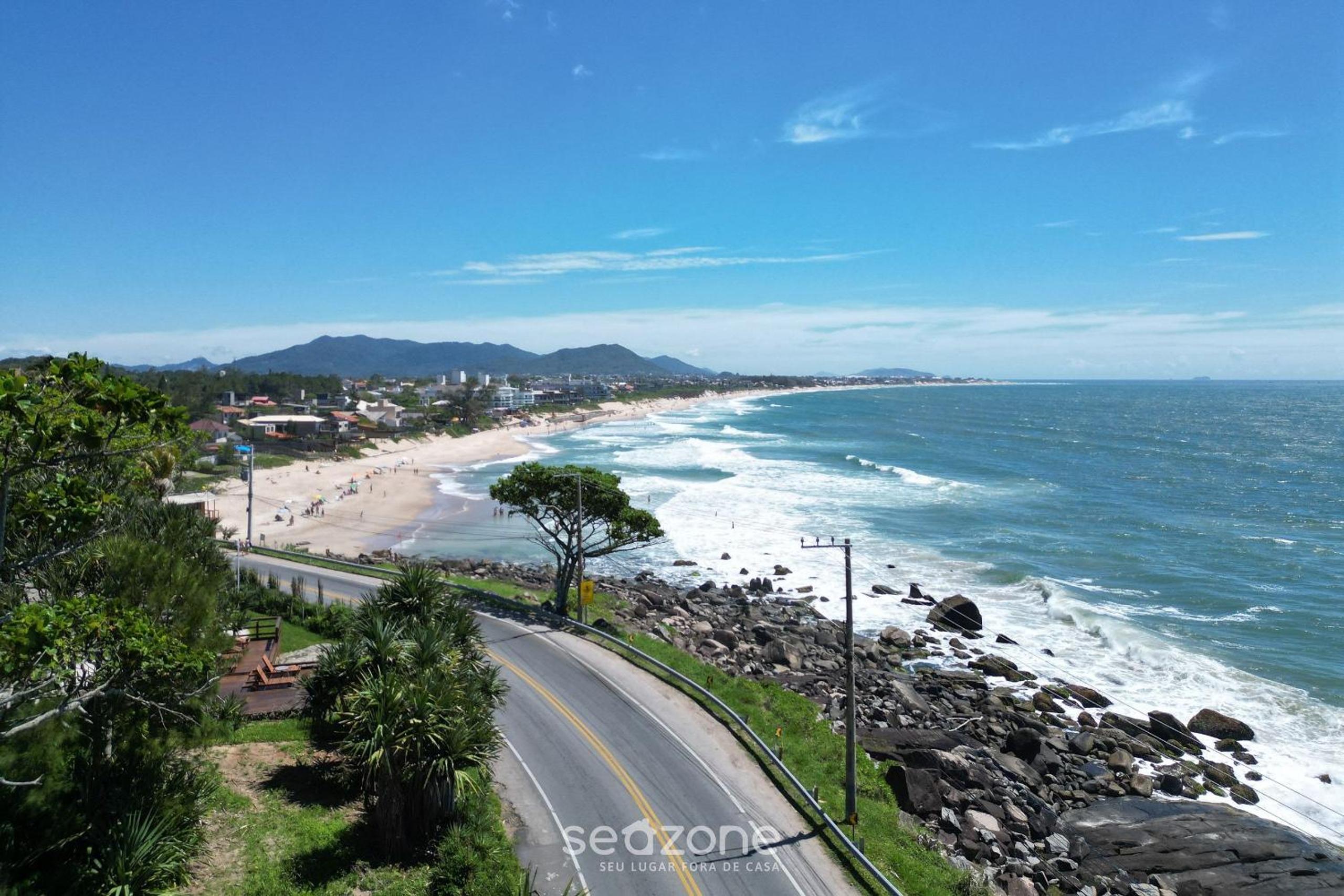 Beachfront condominium in Morro das Pedras - FTSs