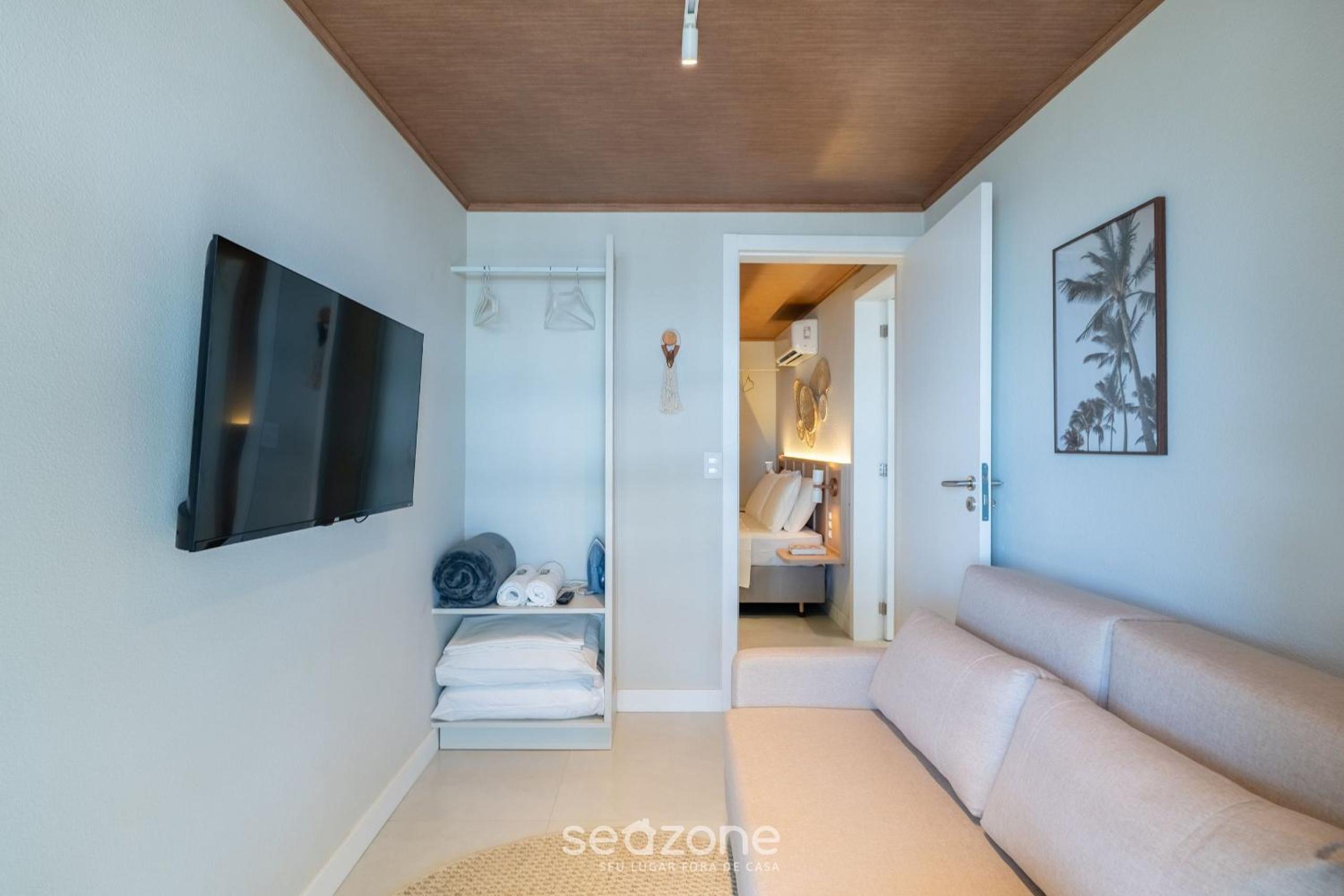 Beachfront condominium in Morro das Pedras - FTSs