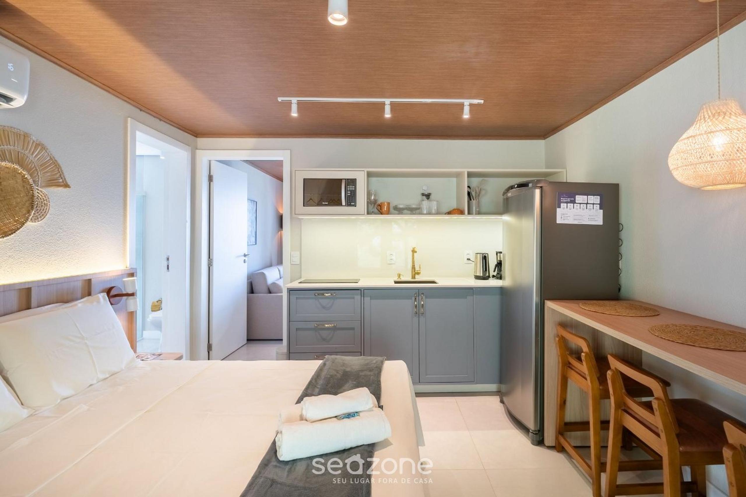 Beachfront condominium in Morro das Pedras - FTSs
