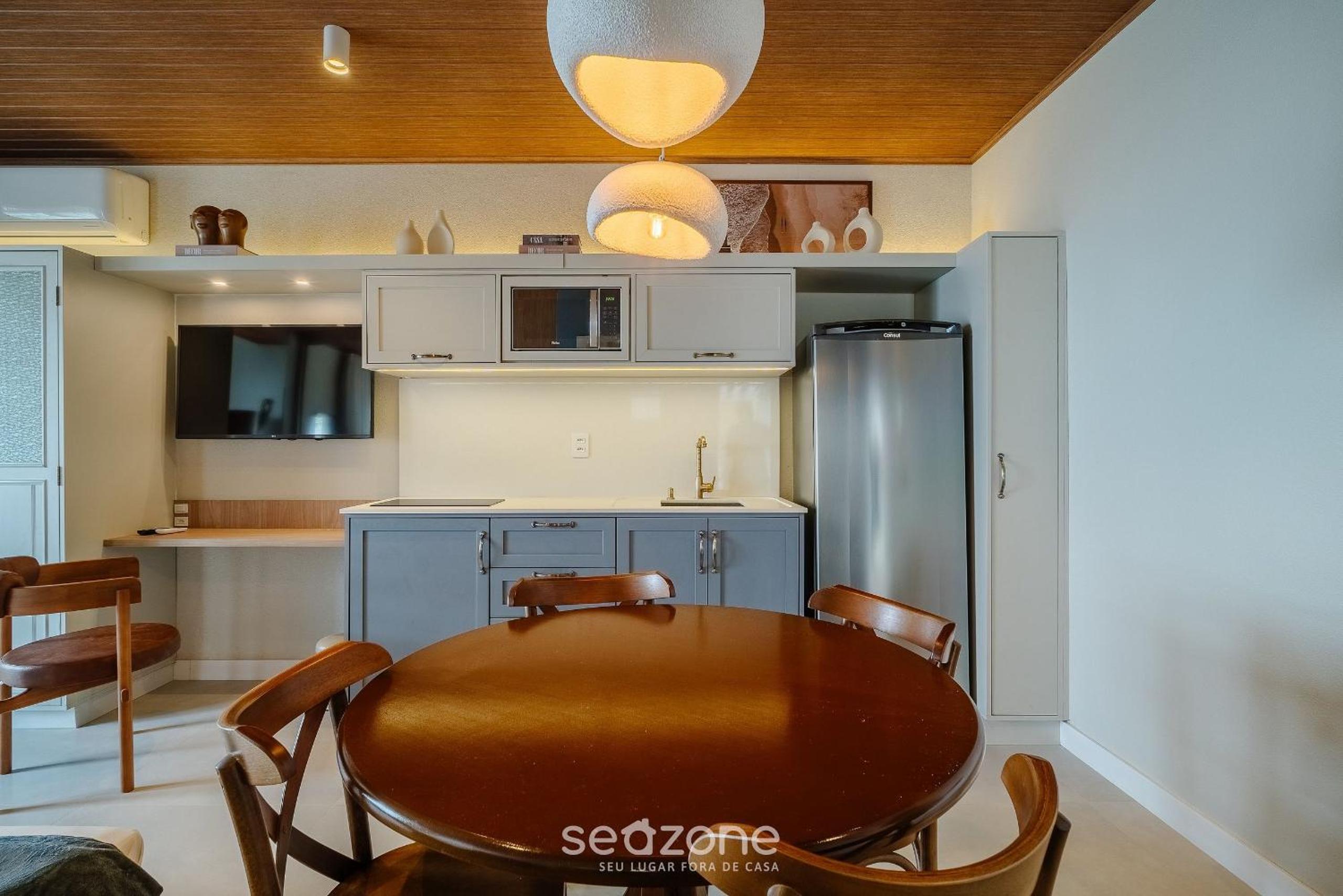 Beachfront condominium in Morro das Pedras - FTSs