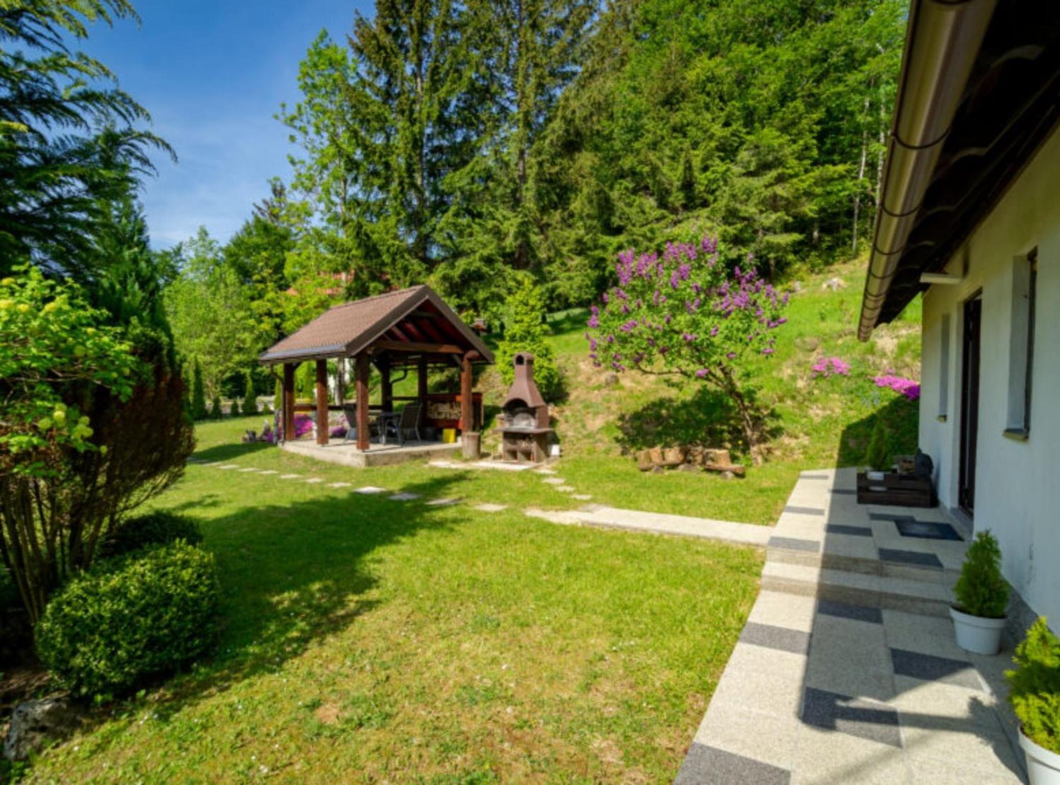 Holiday House Briški