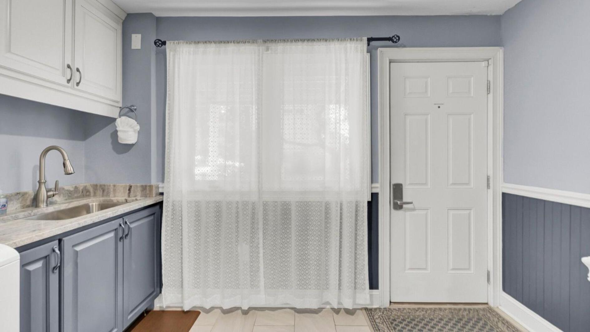 Steps to Isle of Palms Beach w Porch Dining Outdoor Shower Open Living Sea Haven by AvantStay