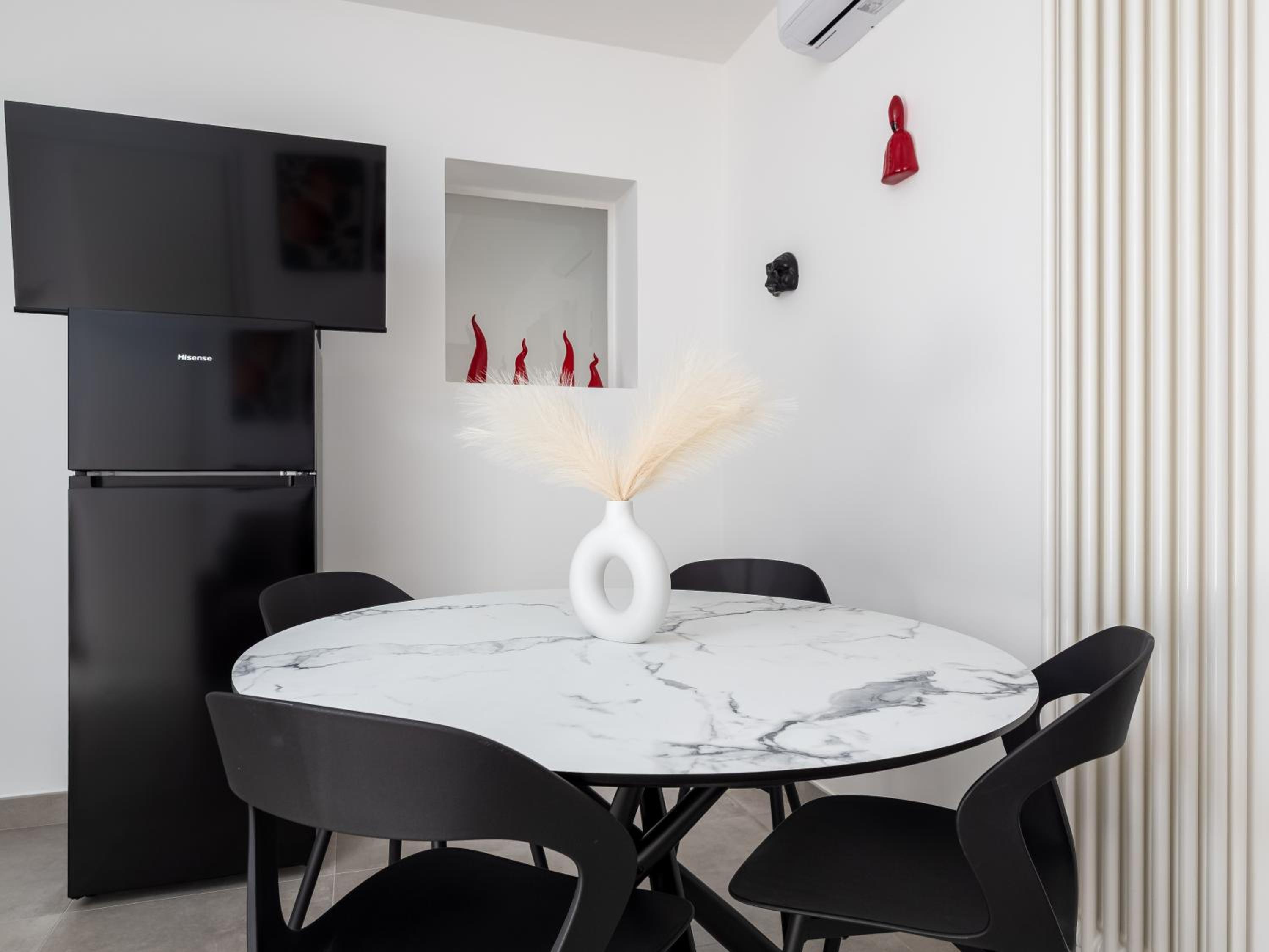 Maison Regina Giovanna - A Window to the Paradise