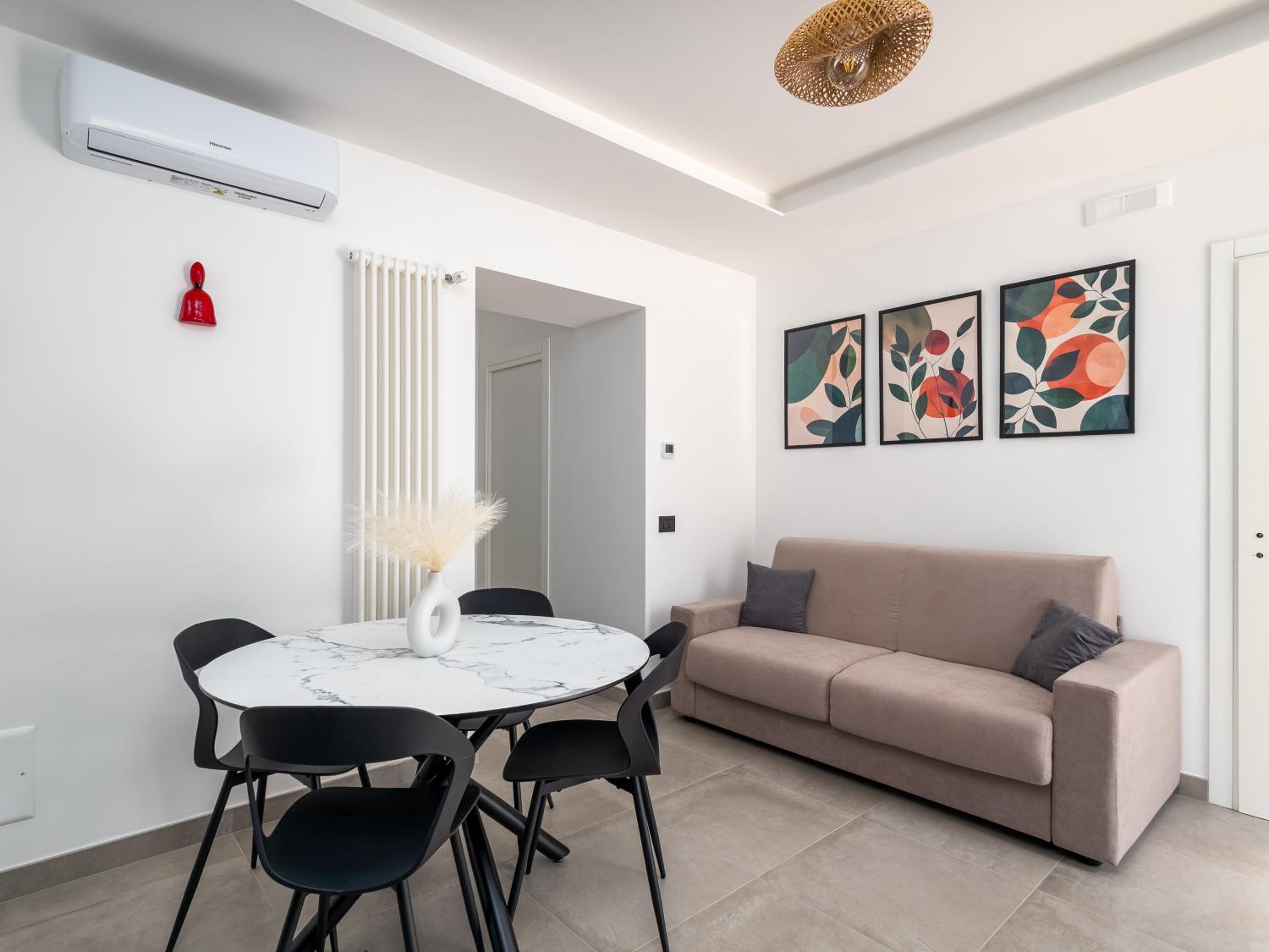 Maison Regina Giovanna - A Window to the Paradise
