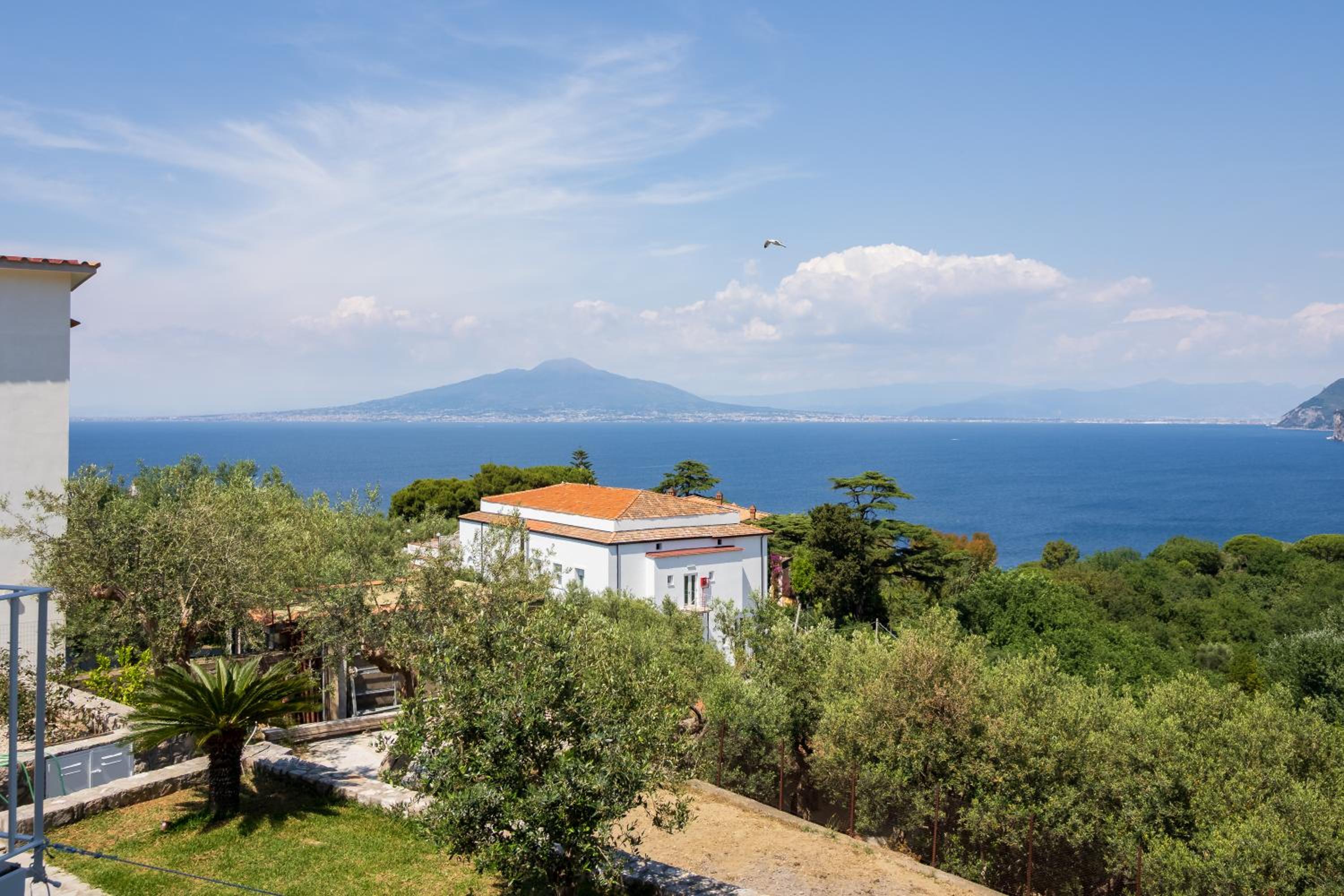 Maison Regina Giovanna - A Window to the Paradise