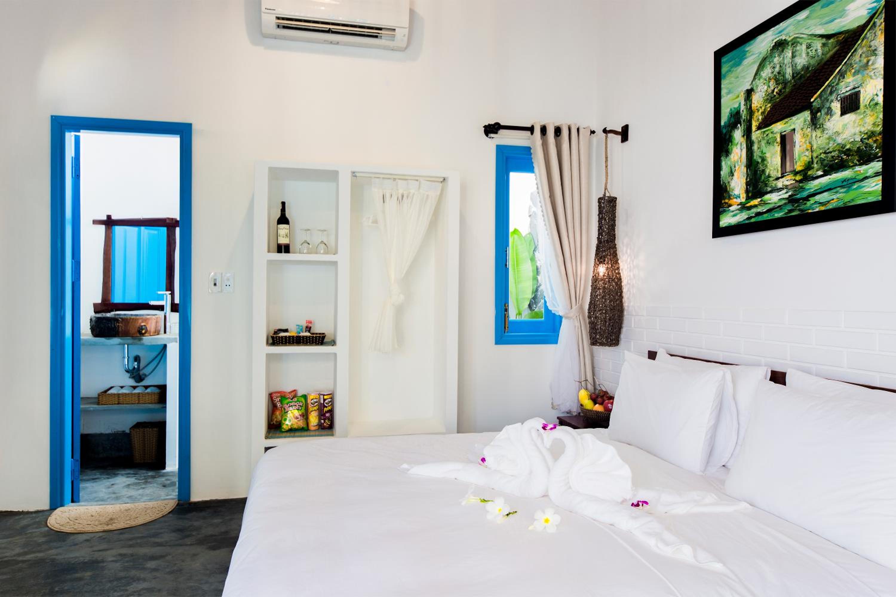 Cashew Tree Bungalow