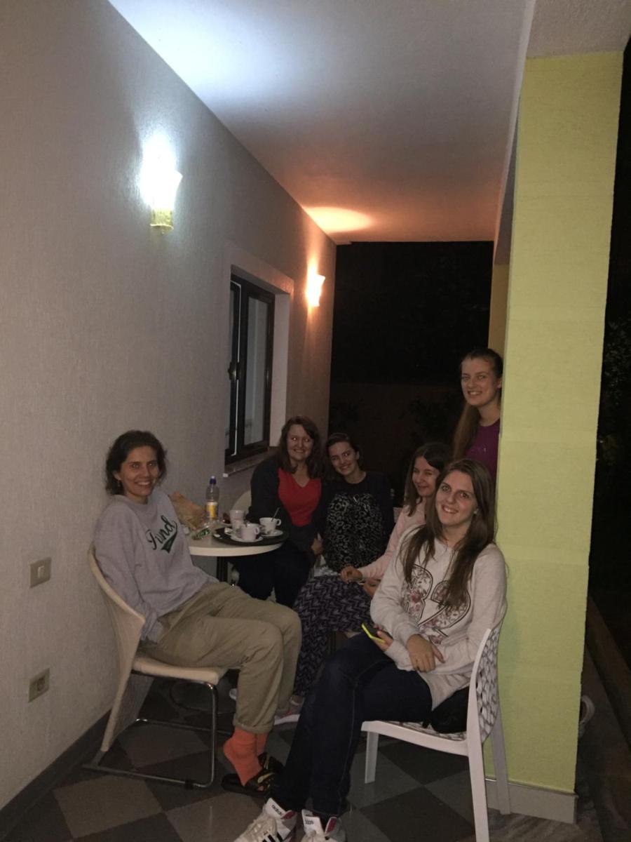 Hostel Grande House