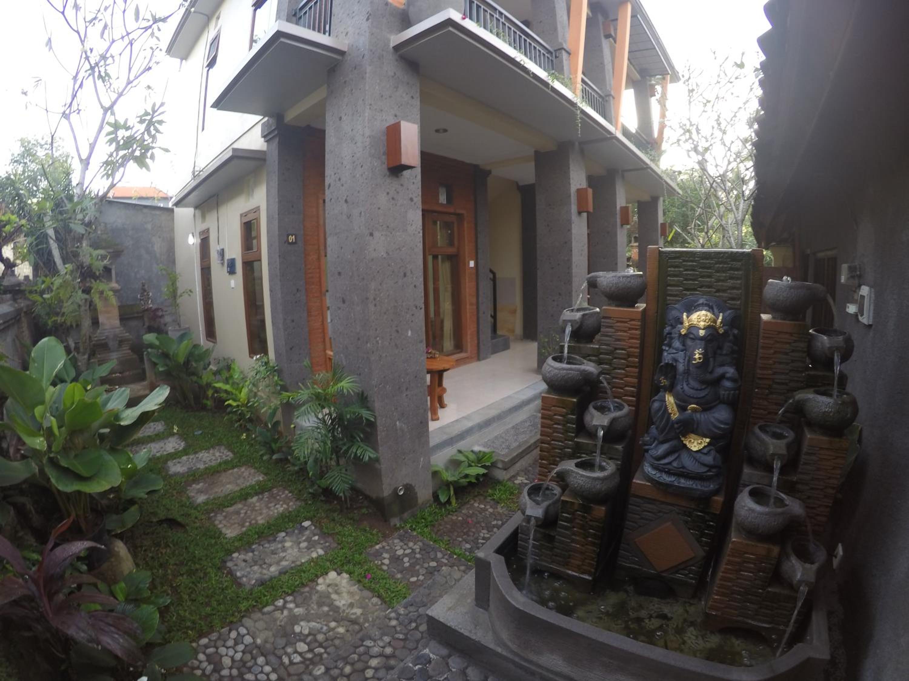 Photo 14