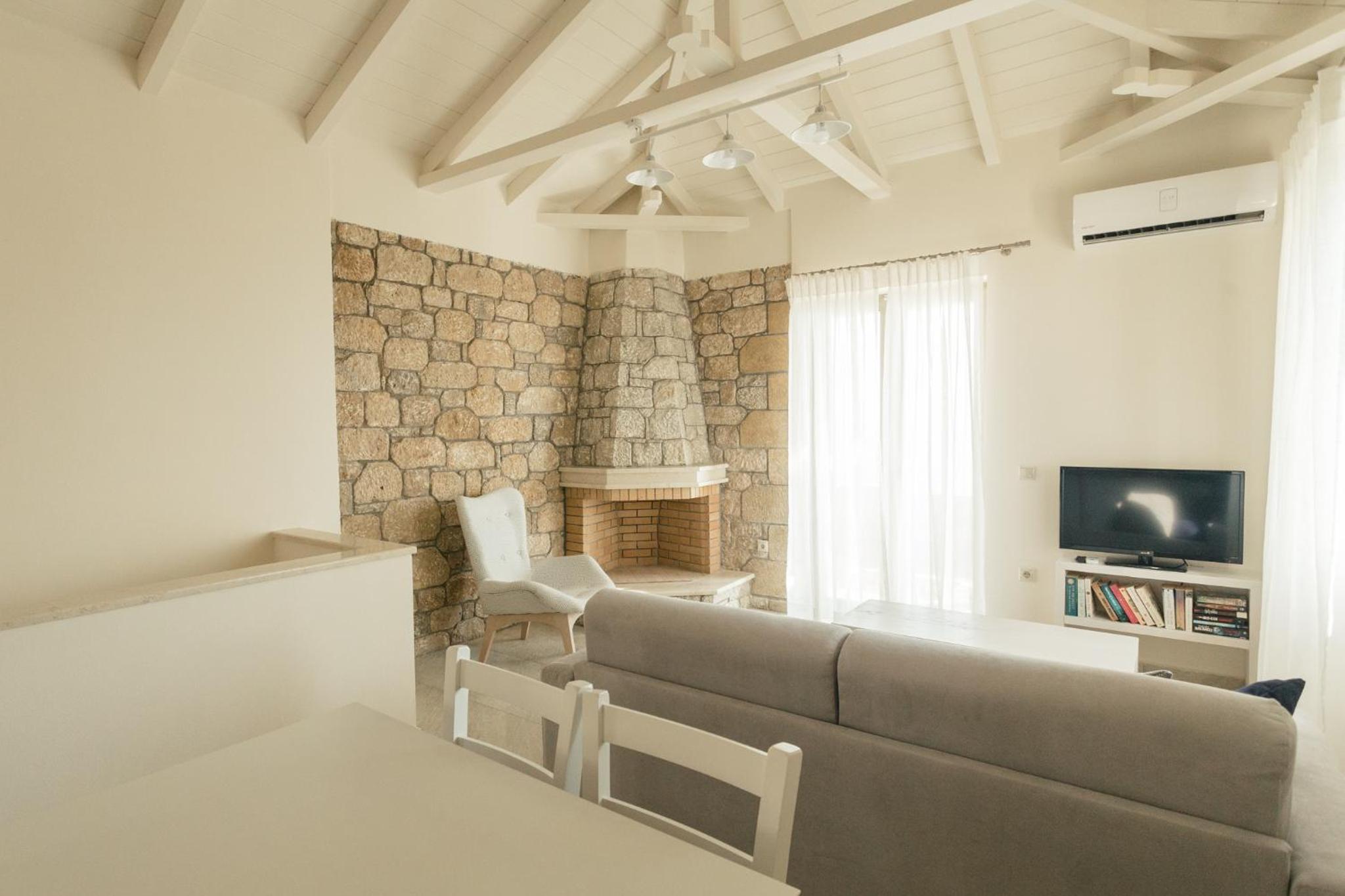 Photo 37
