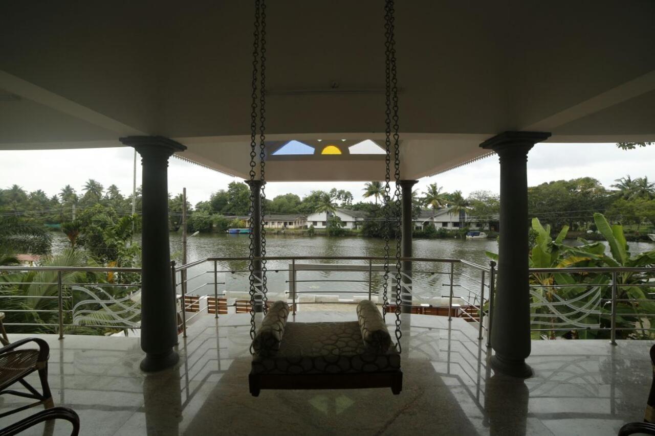 Kumarakom Vacations - Mango Kerala Homes - Property Image 3