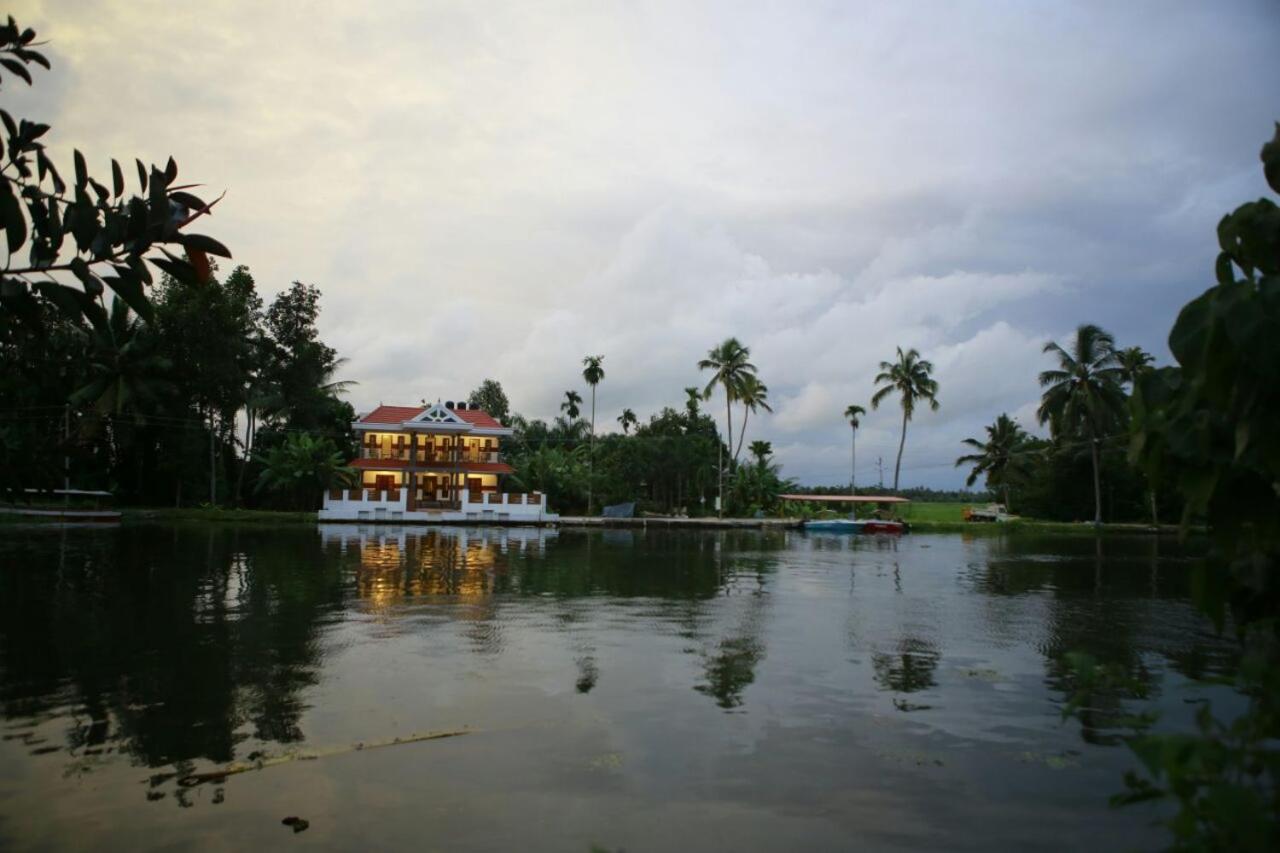 Kumarakom Vacations - Mango Kerala Homes - Property Image 5