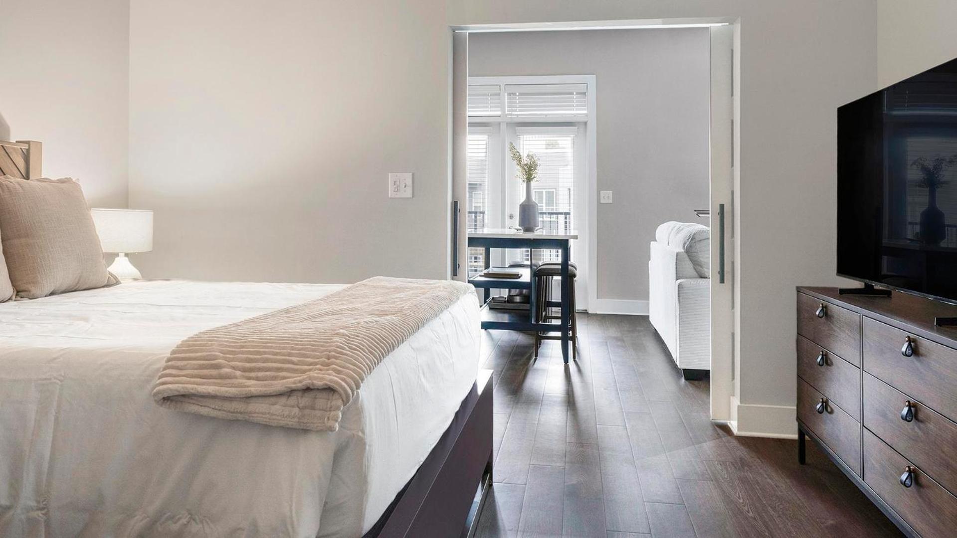 Landing Incredible 2BD Gym Clubhouse