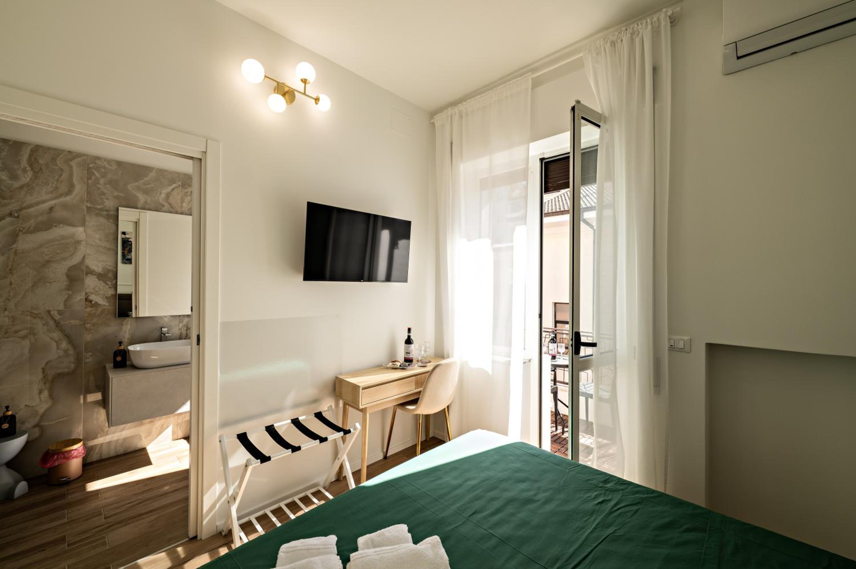 Marty Suites - Luxury Rooms