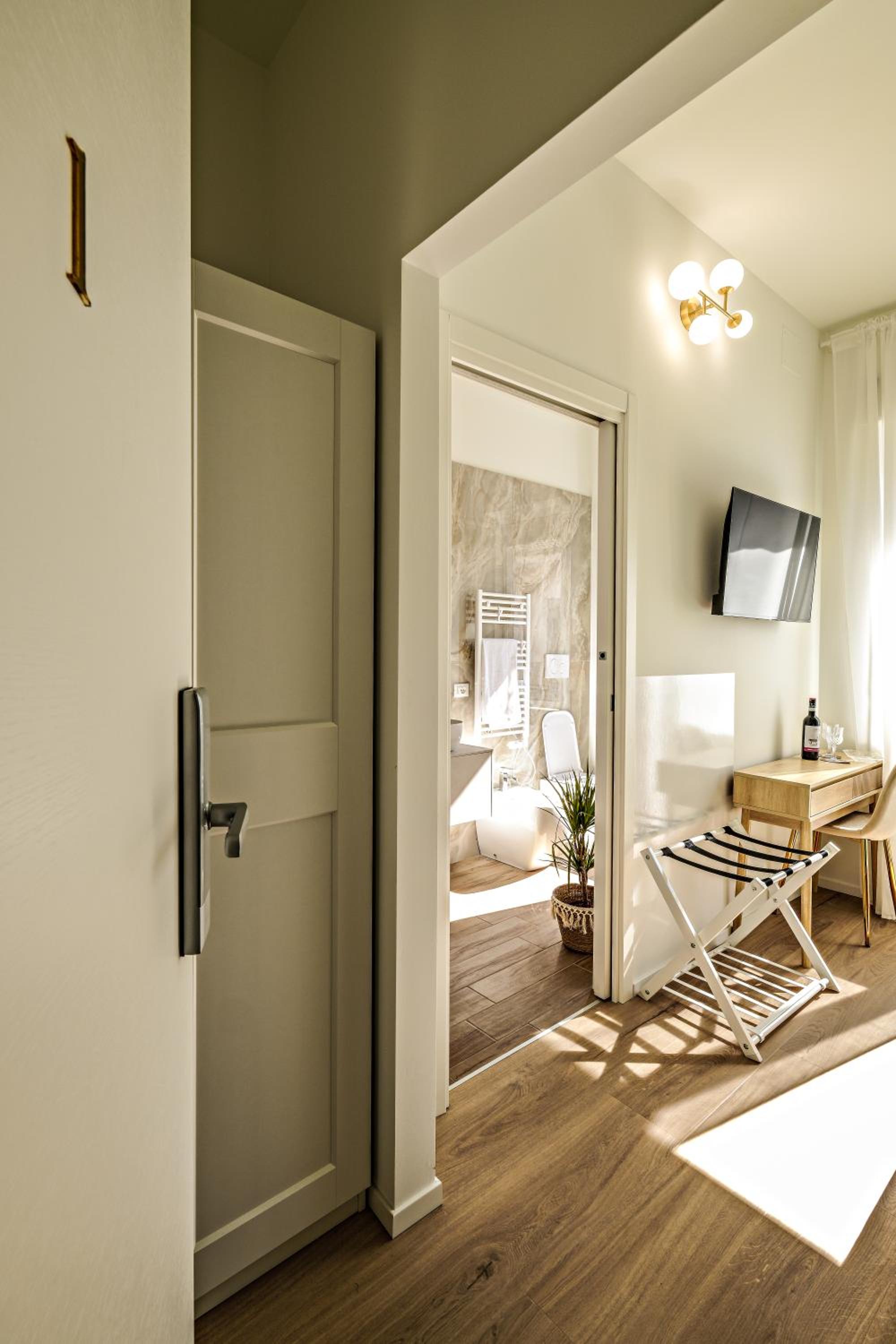 Marty Suites - Luxury Rooms