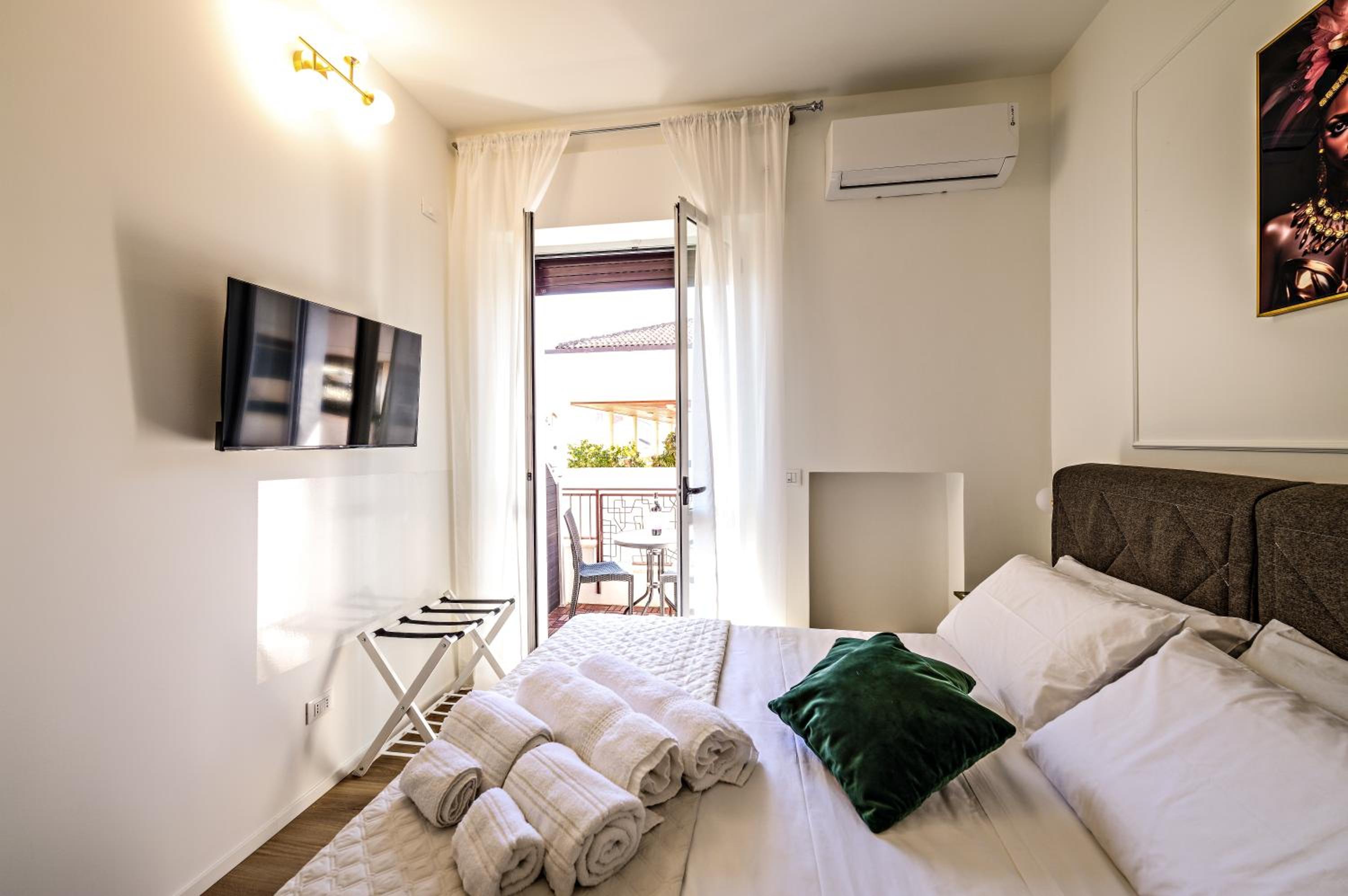 Marty Suites - Luxury Rooms