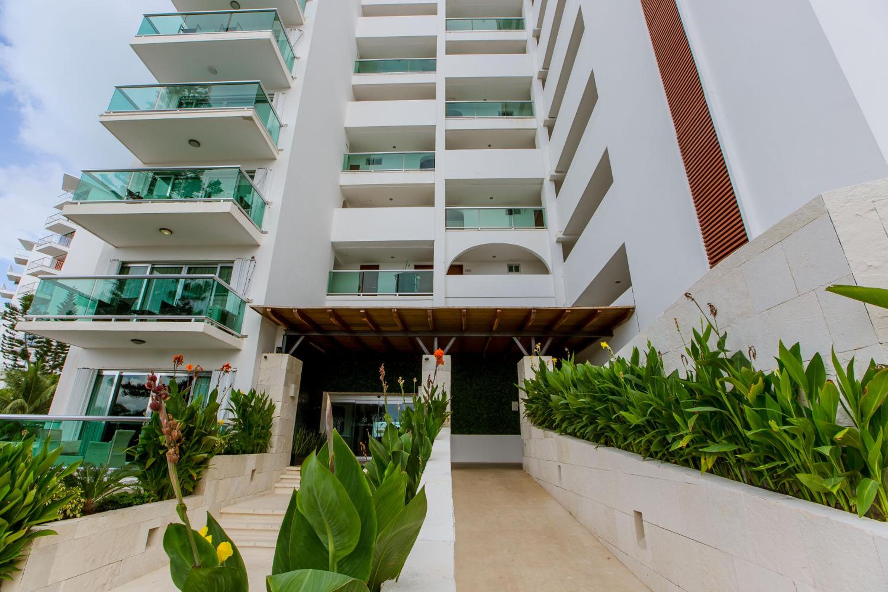 Hotel Condominio Girasol OceanView - Image 1
